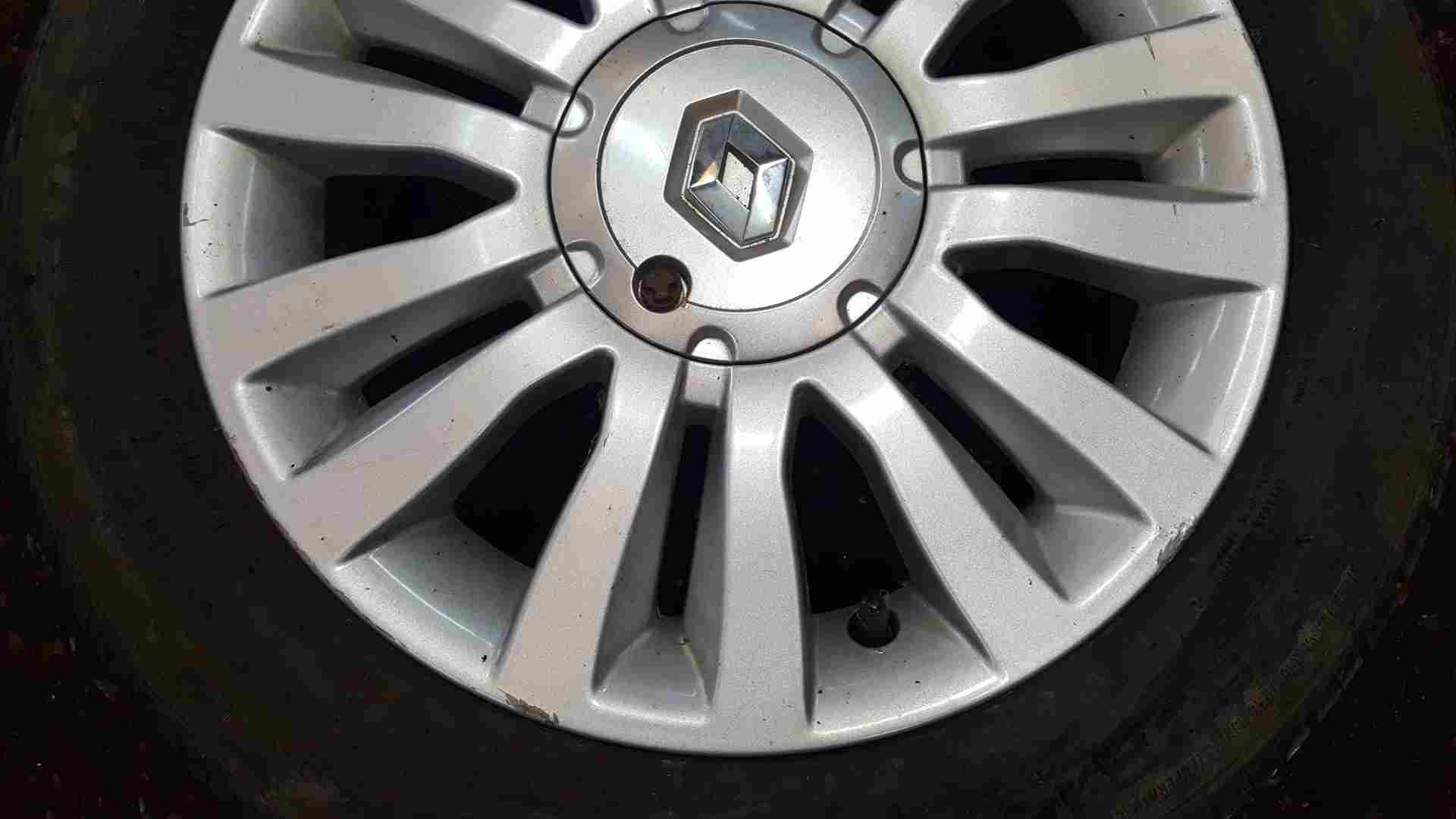 Thumb 3 Renault Clio MK3 2009-2012 DEL Arte Alloy Wheel + Tyre 185 60 15 4/5 8200846137