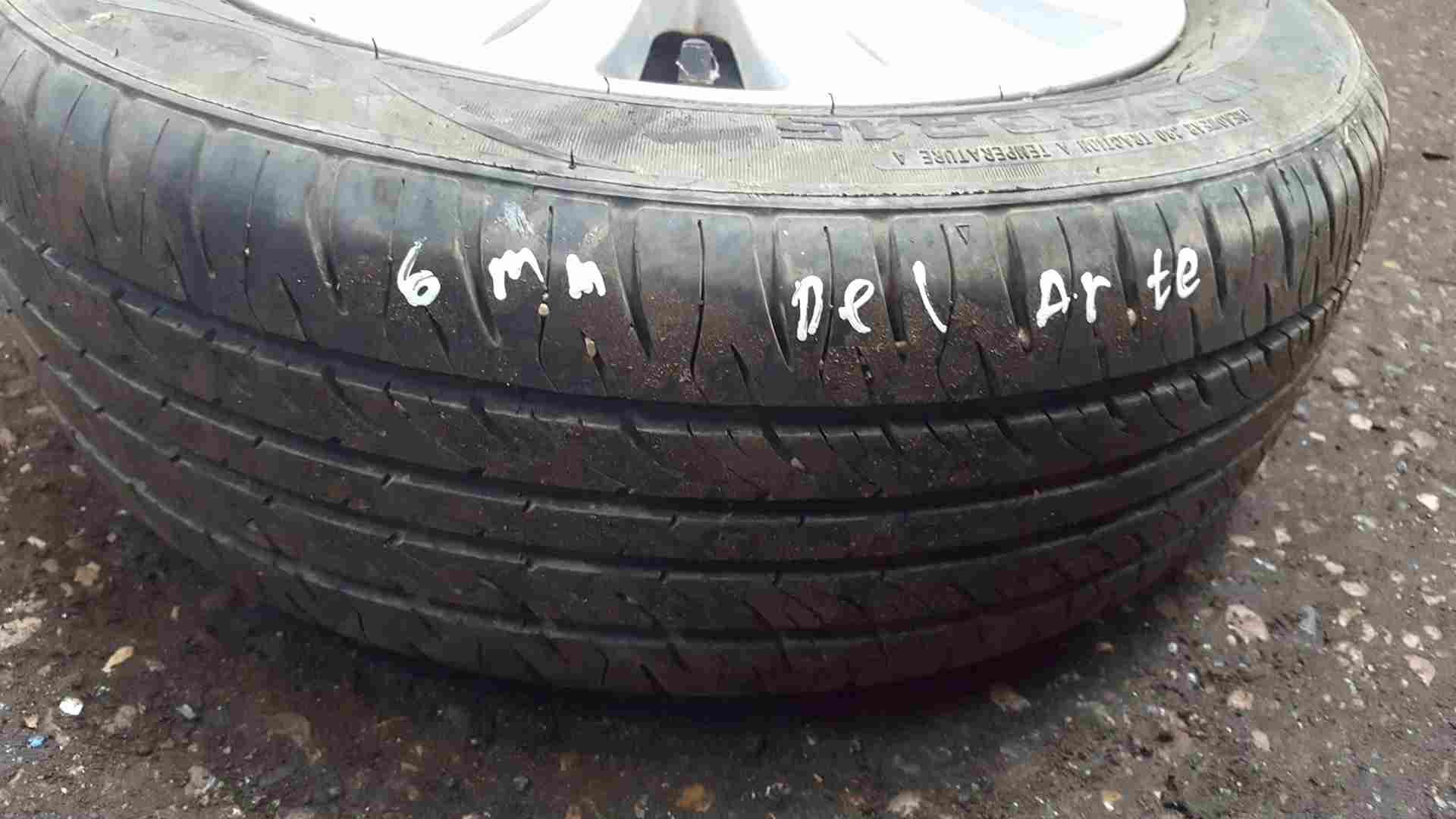 Thumb 6 Renault Clio MK3 2009-2012 DEL Arte Alloy Wheel + Tyre 185 60 15 4/5 8200846137