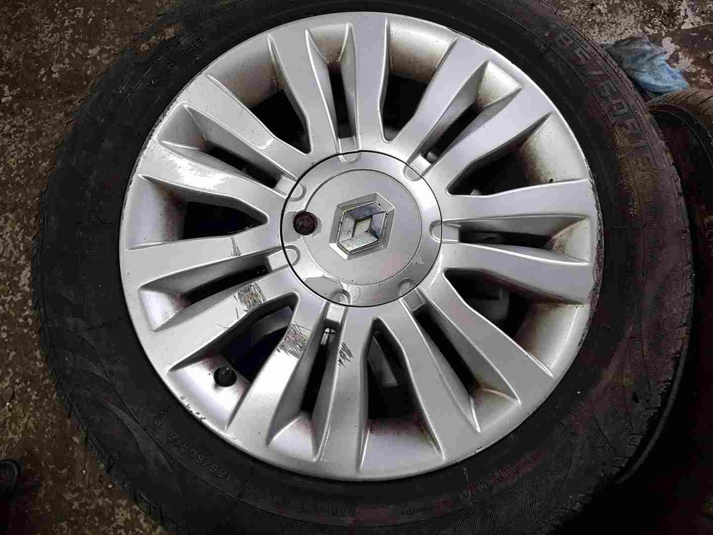 Thumb 3 Renault Clio MK3 2009-2012 DEL Arte Alloy Wheel 15Inch 3/5