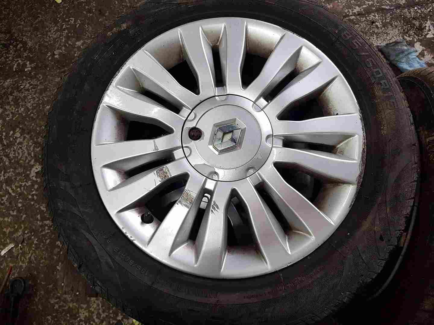 Thumb 4 Renault Clio MK3 2009-2012 DEL Arte Alloy Wheel 15Inch 3/5
