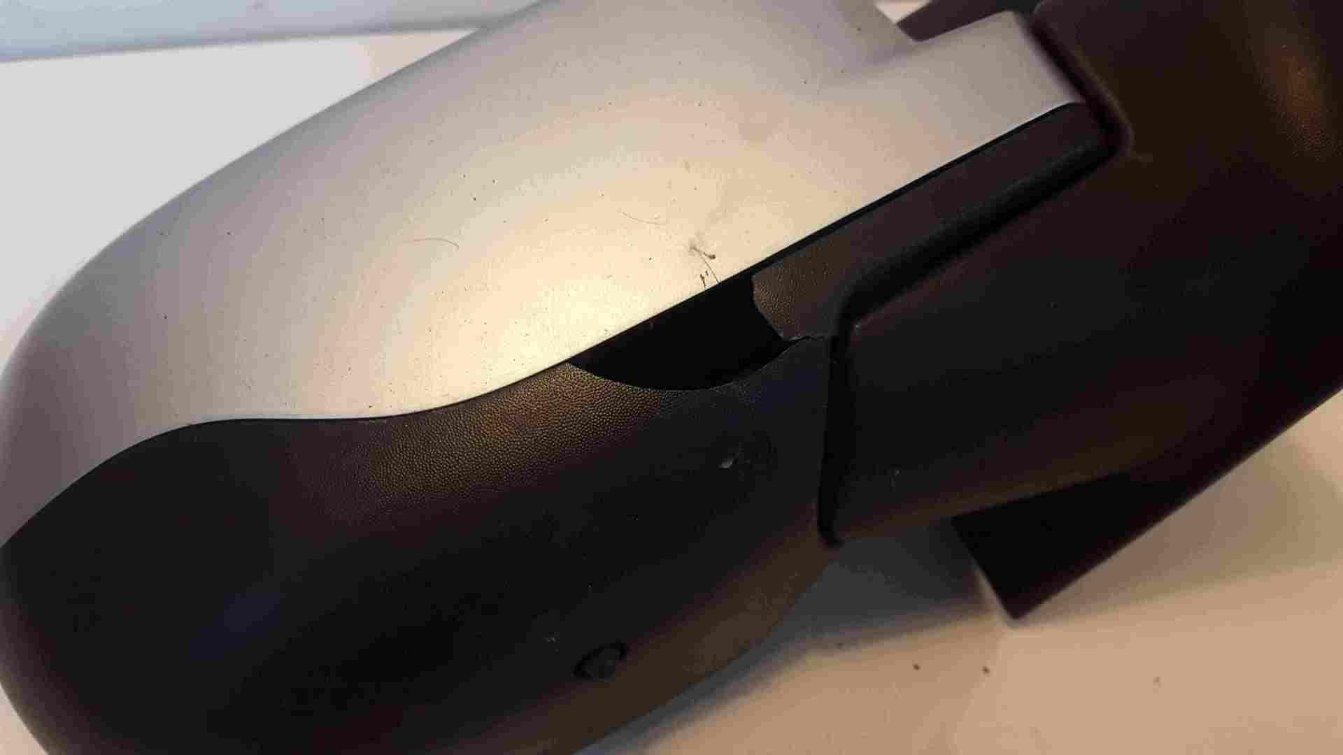 Thumb 3 Renault Clio MK3 2009-2012 Drivers OS Wing Mirror Silver