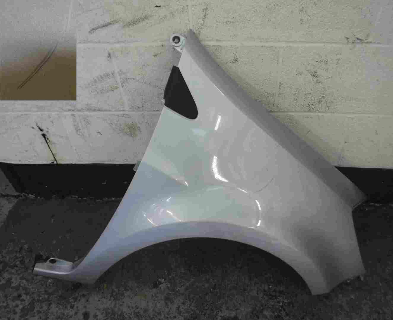 Renault Clio MK3 2009-2012 Drivers OS Wing Silver TED69