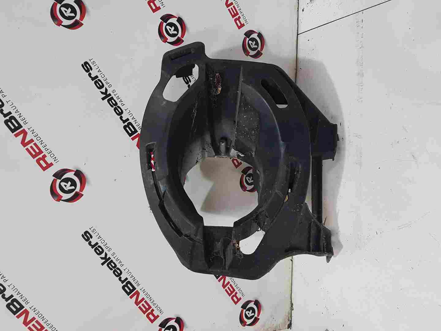 Thumb 2 Renault Clio MK3 2009-2012 Drivers OSF Front FOG Light Surround Cover 269116925R