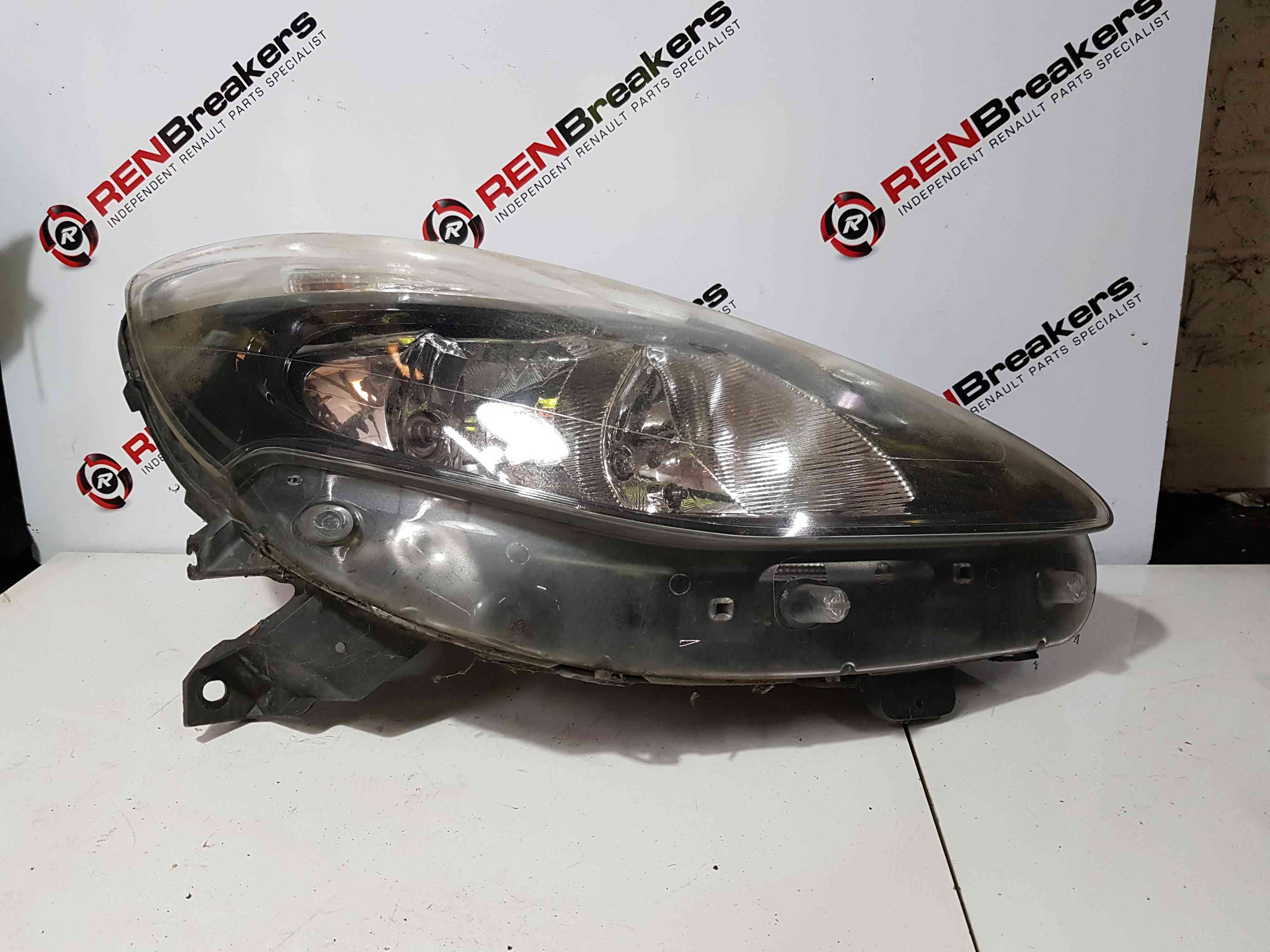 Thumb 2 Renault Clio MK3 2009-2012 Drivers OSF Front Headlight Black Backing Cloudy