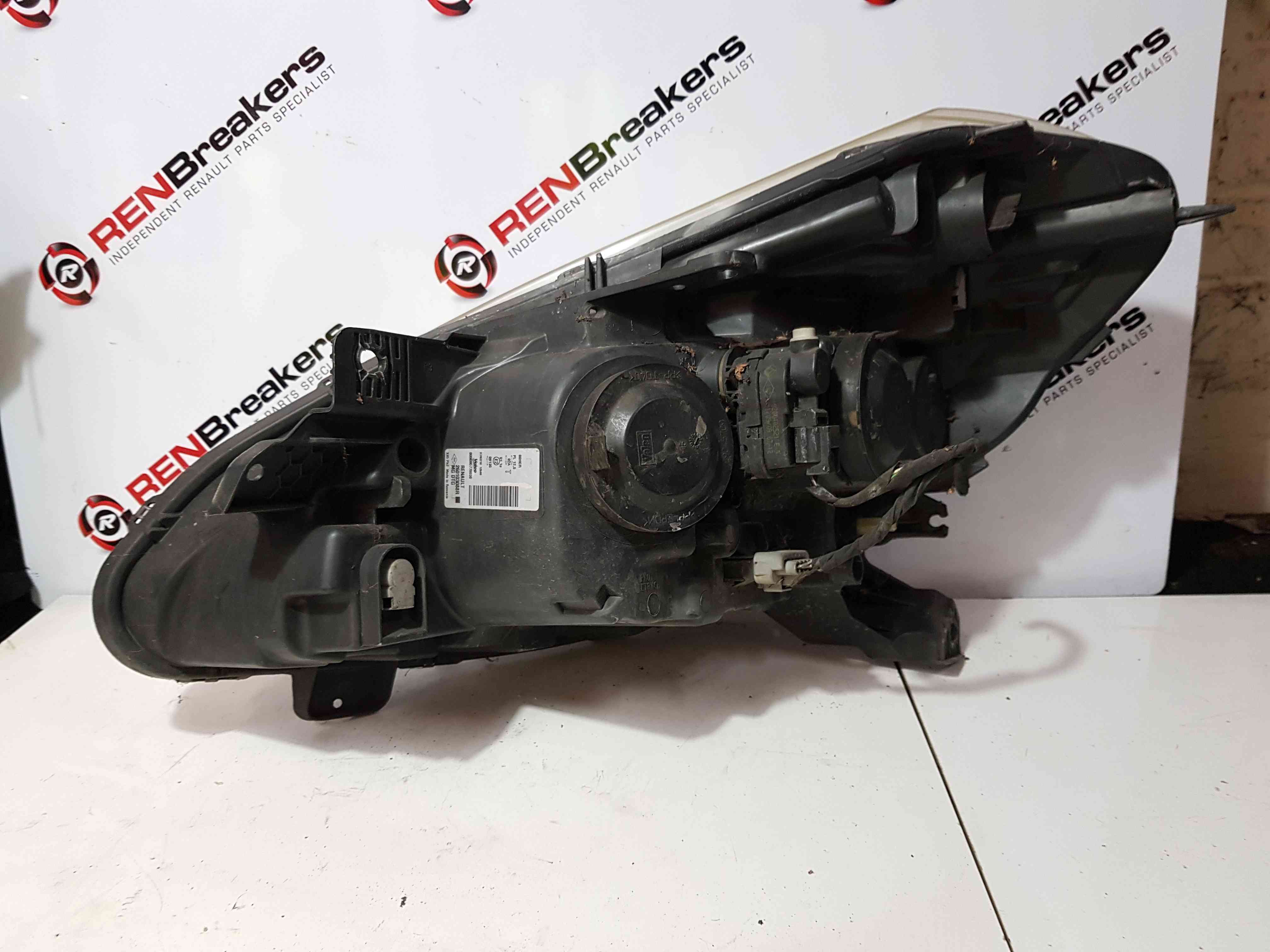 Thumb 7 Renault Clio MK3 2009-2012 Drivers OSF Front Headlight Black Backing Cloudy