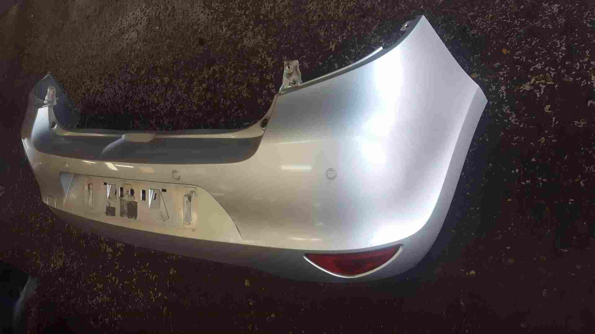 Thumb 3 Renault Clio MK3 2009-2012 Facelift Rear Bumper Silver Ted69 Reverse Sensors