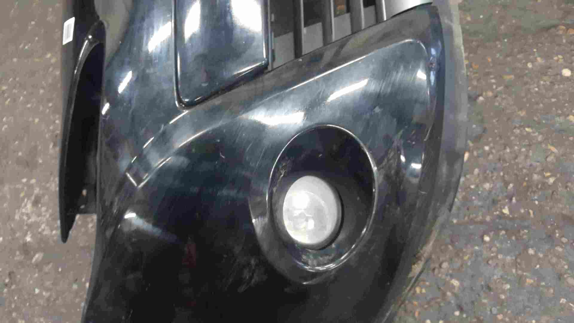 Thumb 3 Renault Clio MK3 2009-2012 Front Bumper Black 676 Facelift