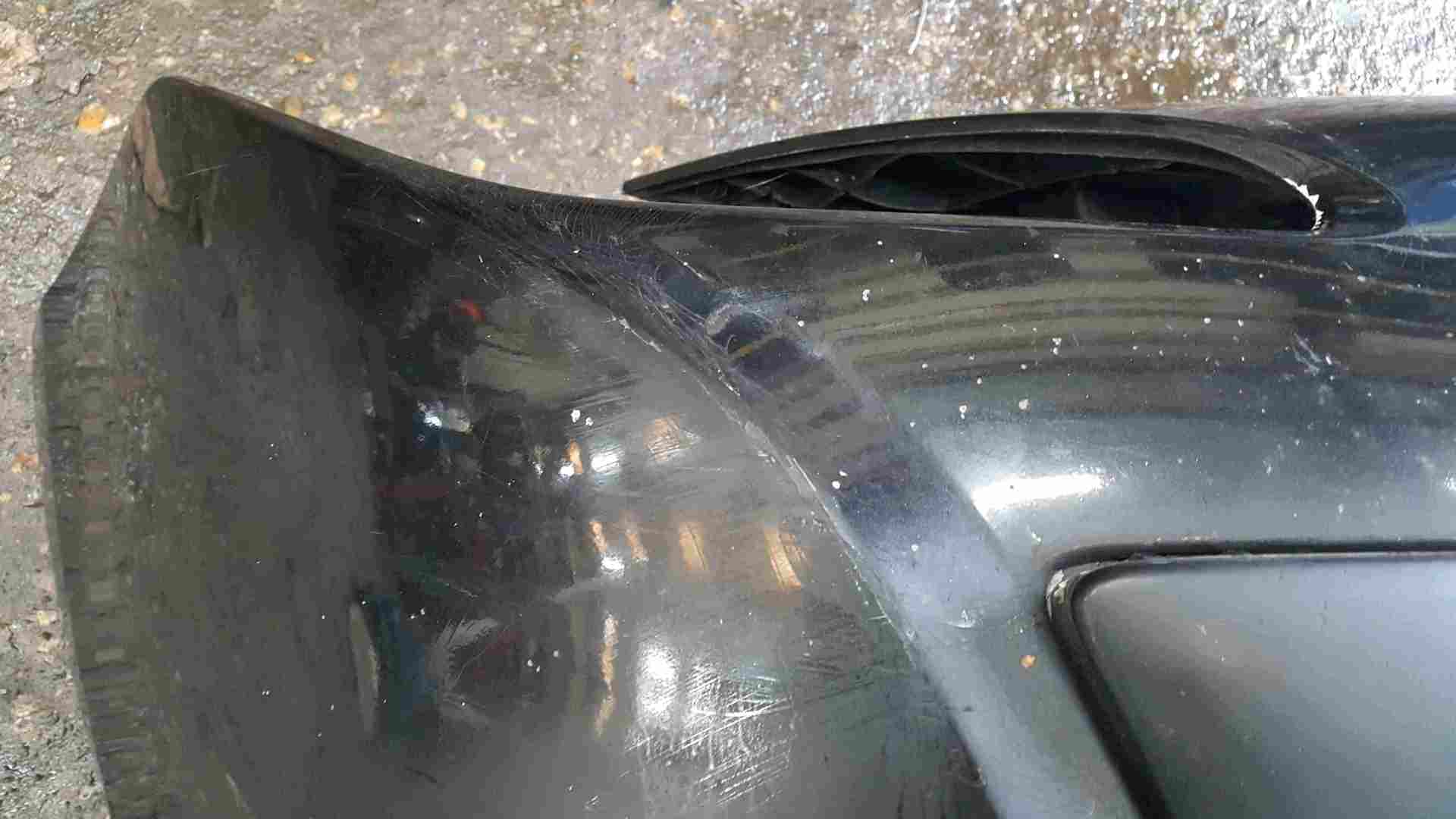 Thumb 2 Renault Clio MK3 2009-2012 Front Bumper Black 676