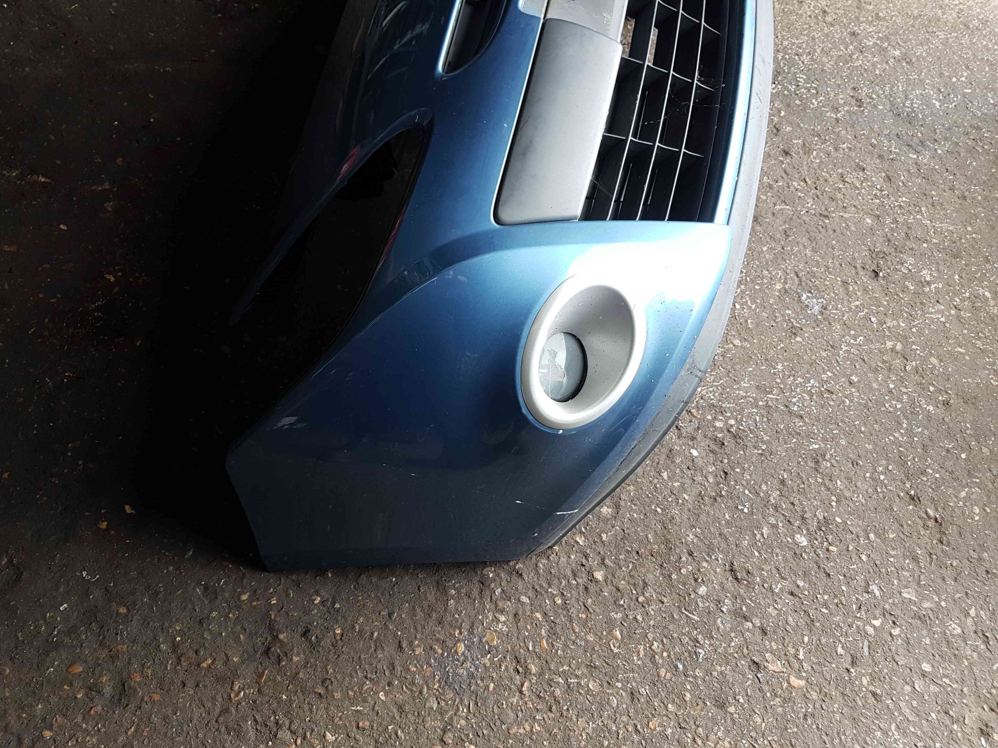 Thumb 5 Renault Clio MK3 2009-2012 Front Bumper Blue Grey Ternl 185