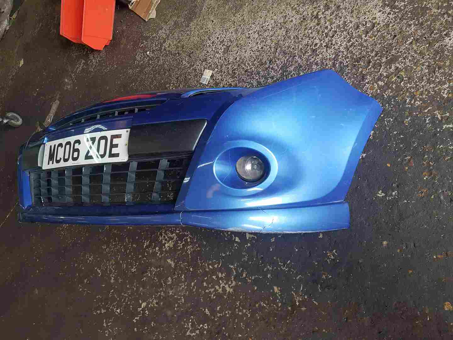 Thumb 2 Renault Clio MK3 2009-2012 Front Bumper Blue Ternt Gt Line