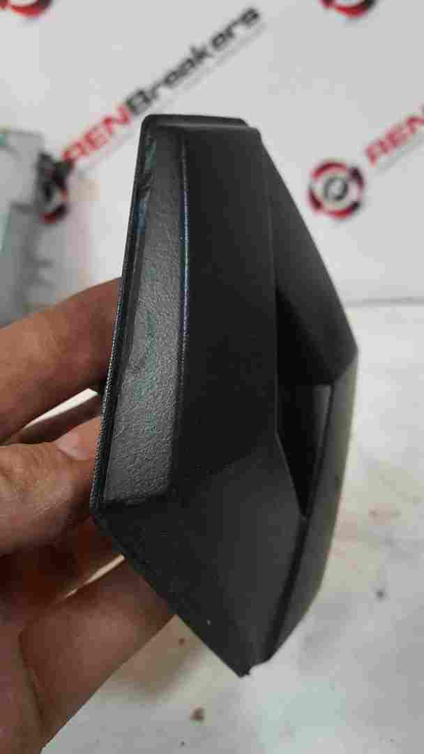 Thumb 3 Renault Clio MK3 2009-2012 Front Bumper Diamond Badge Emblem Black Wrapped