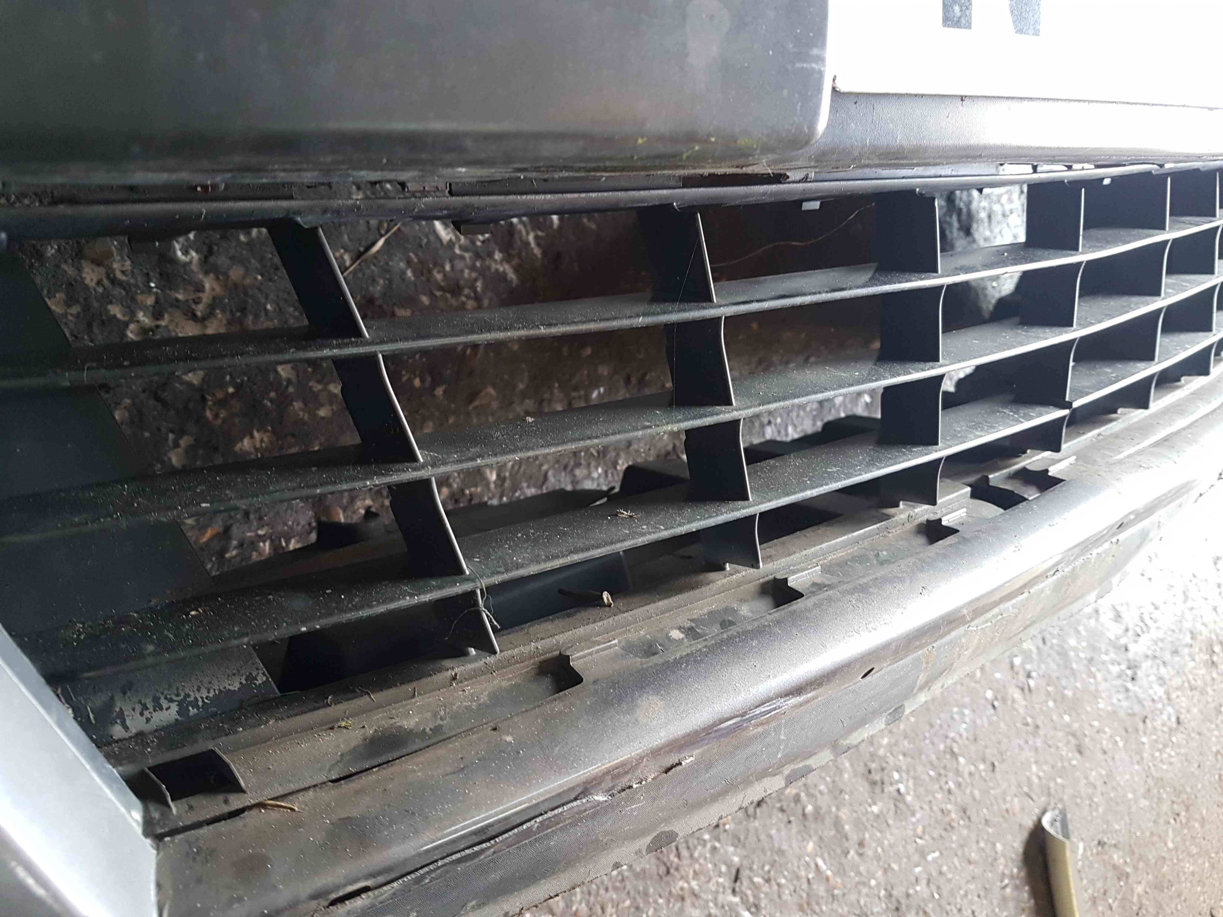 Thumb 6 Renault Clio MK3 2009-2012 Front Bumper Grey 195 Tekng