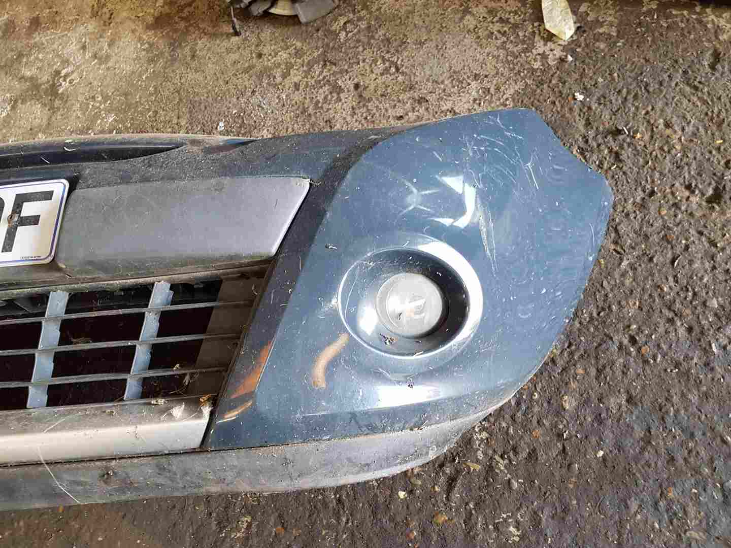 Thumb 2 Renault Clio MK3 2009-2012 Front Bumper Grey Silver Ovrpe 195 Code