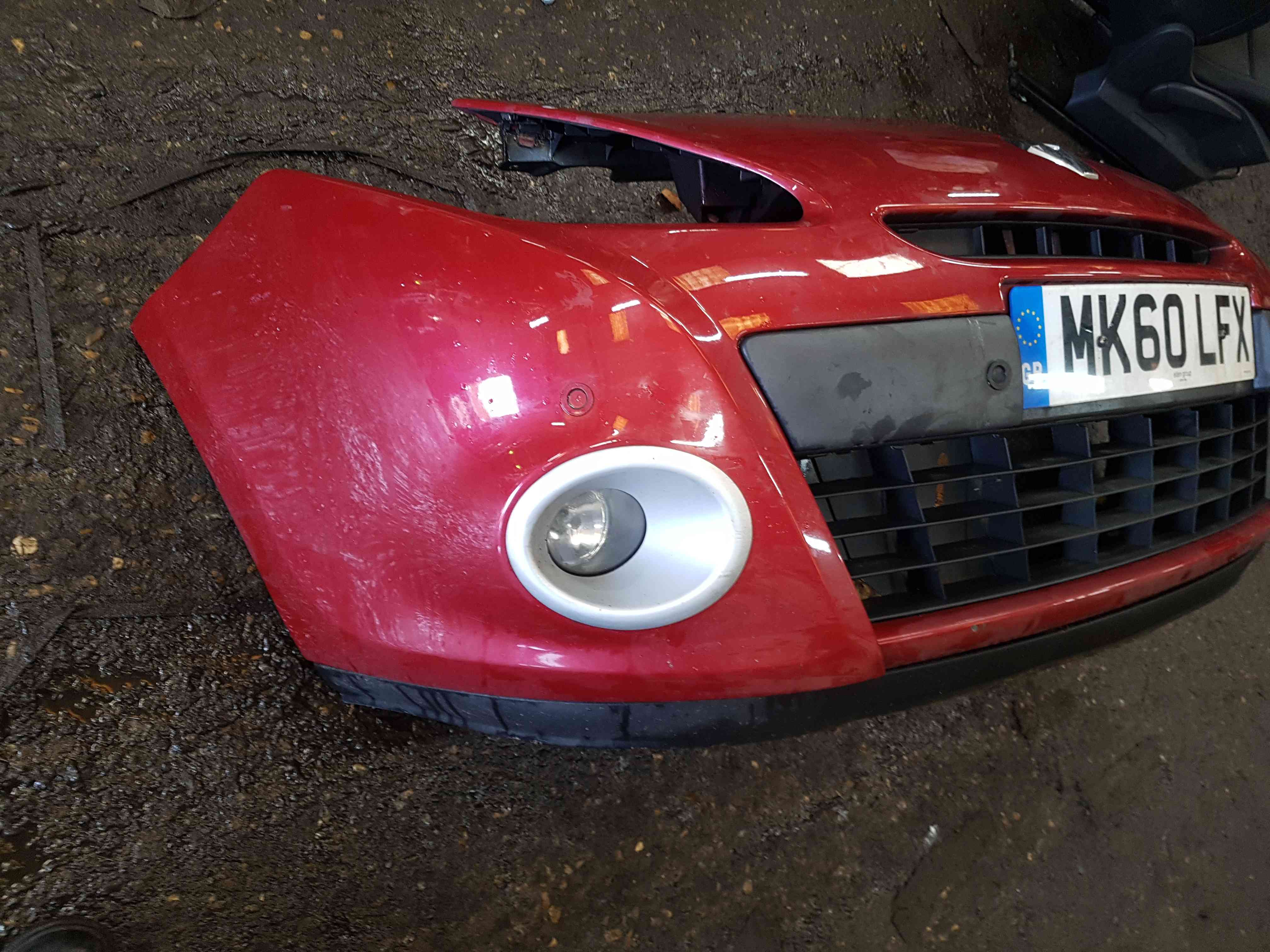 Thumb 7 Renault Clio MK3 2009-2012 Front Bumper RED Tennj Facelift 195 + Sensors