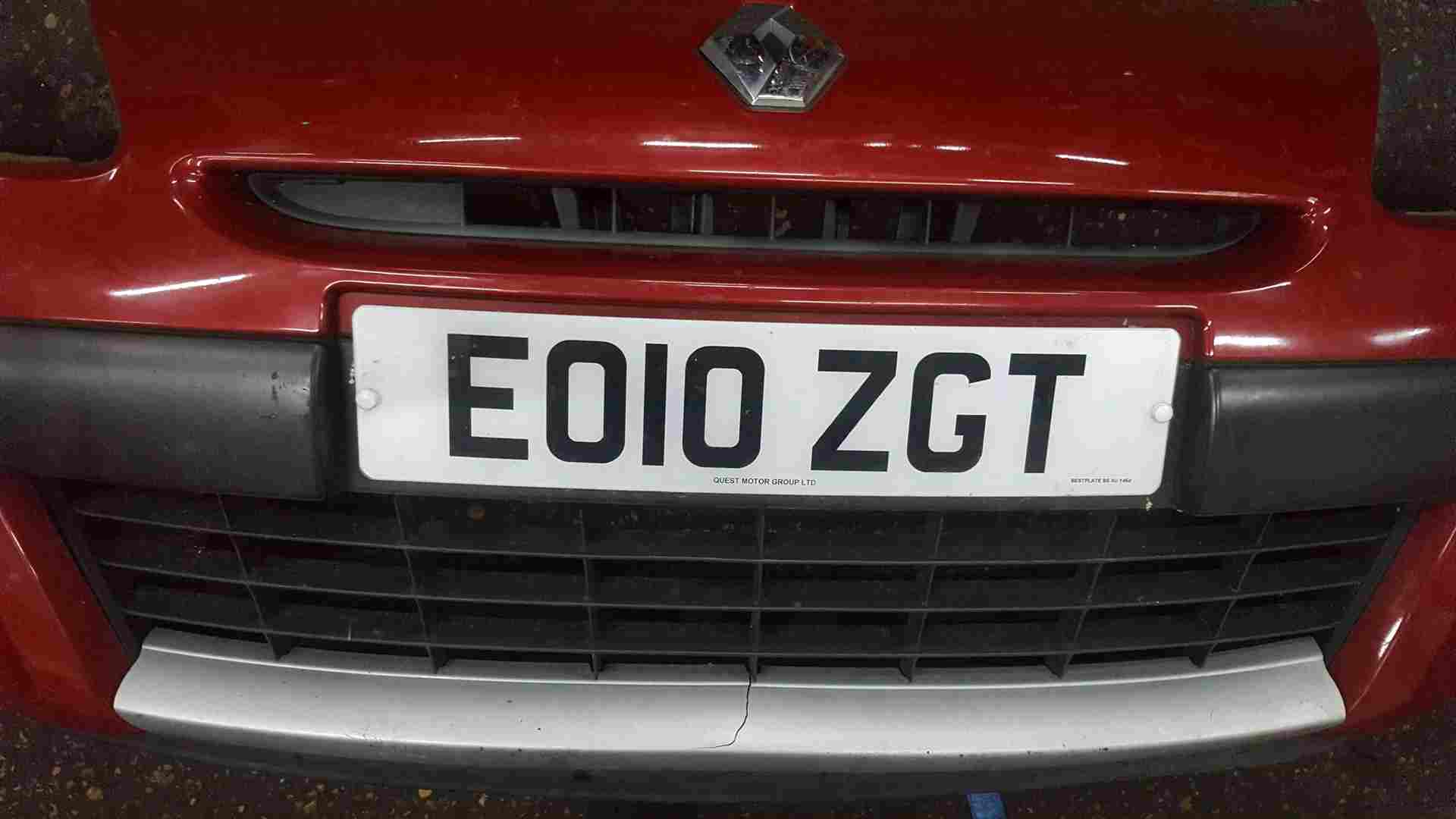 Thumb 3 Renault Clio MK3 2009-2012 Front Bumper RED Tennj Facelift 195 Damaged