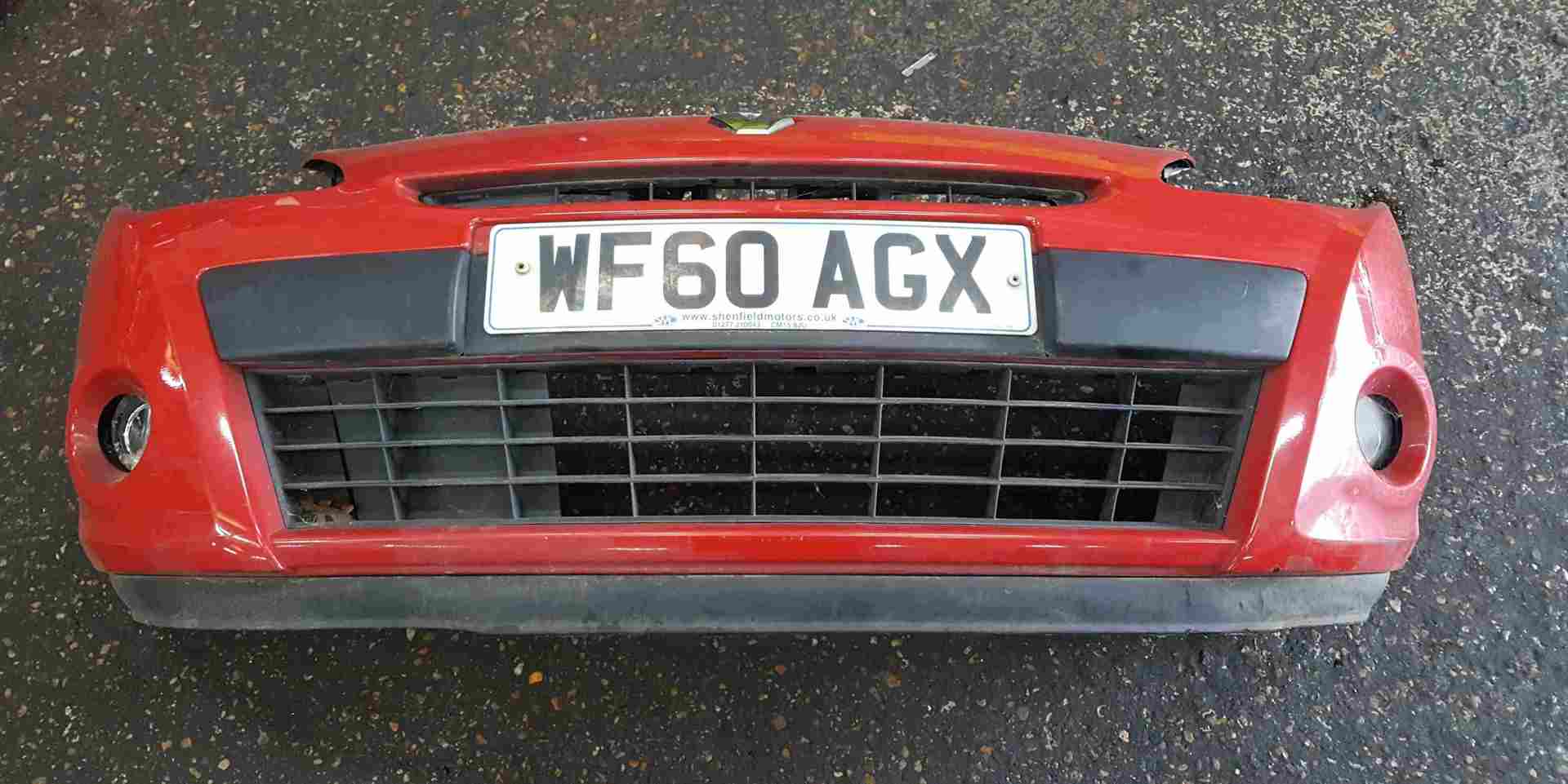 Renault Clio MK3 2009-2012 Front Bumper Red OV727 185