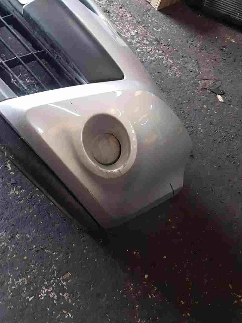 Thumb 6 Renault Clio MK3 2009-2012 Front Bumper Silver Ted69 195 Facelift 195 Type