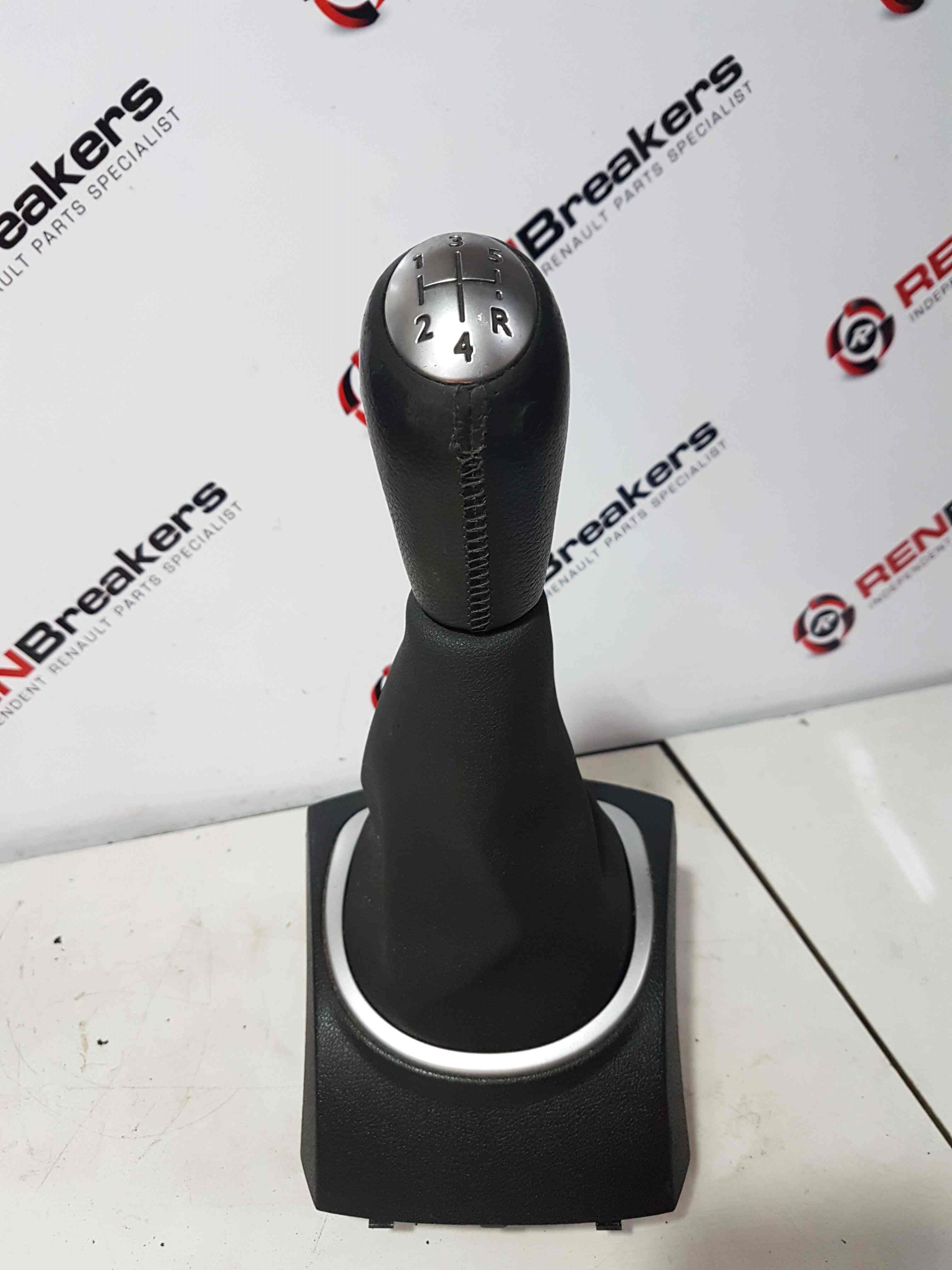 Thumb 7 Renault Clio MK3 2009-2012 Gearstick Knob Gaitor 8200393246