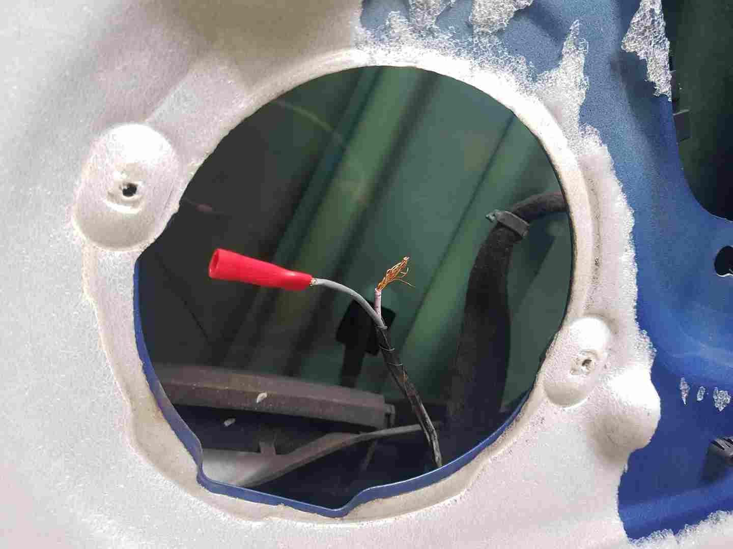 Thumb 9 Renault Clio MK3 2009-2012 Gt Driversr OSF Front Door Blue Ternt 3Dr