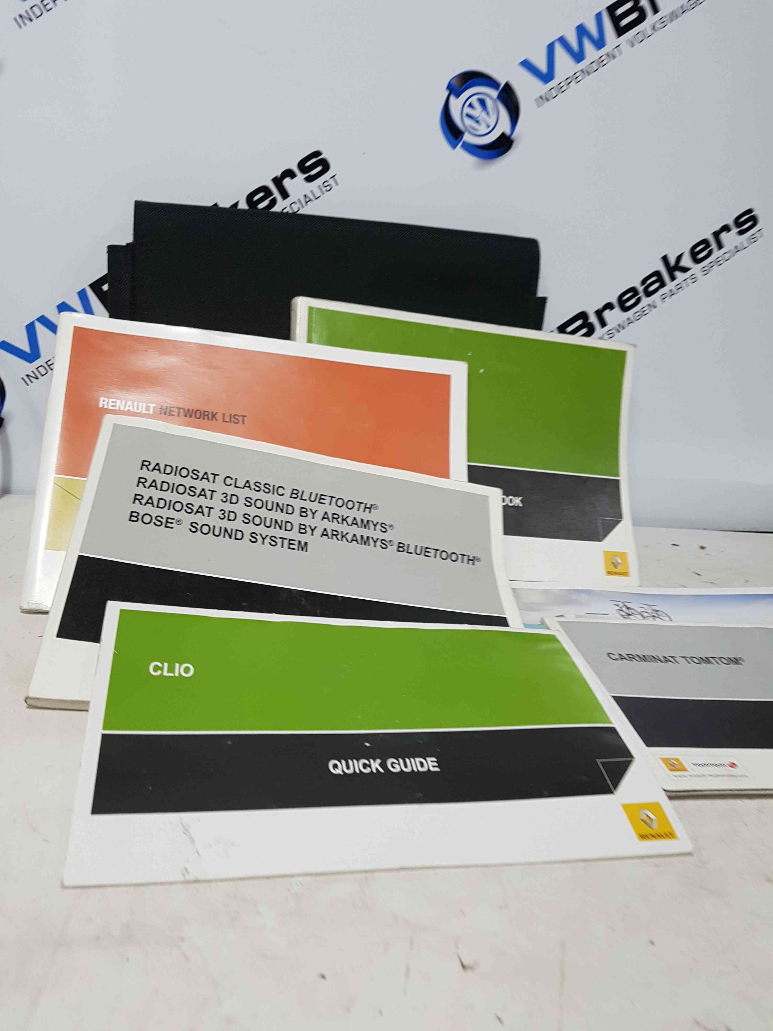 Thumb 6 Renault Clio MK3 2009-2012 Handbook Documents + Wallet