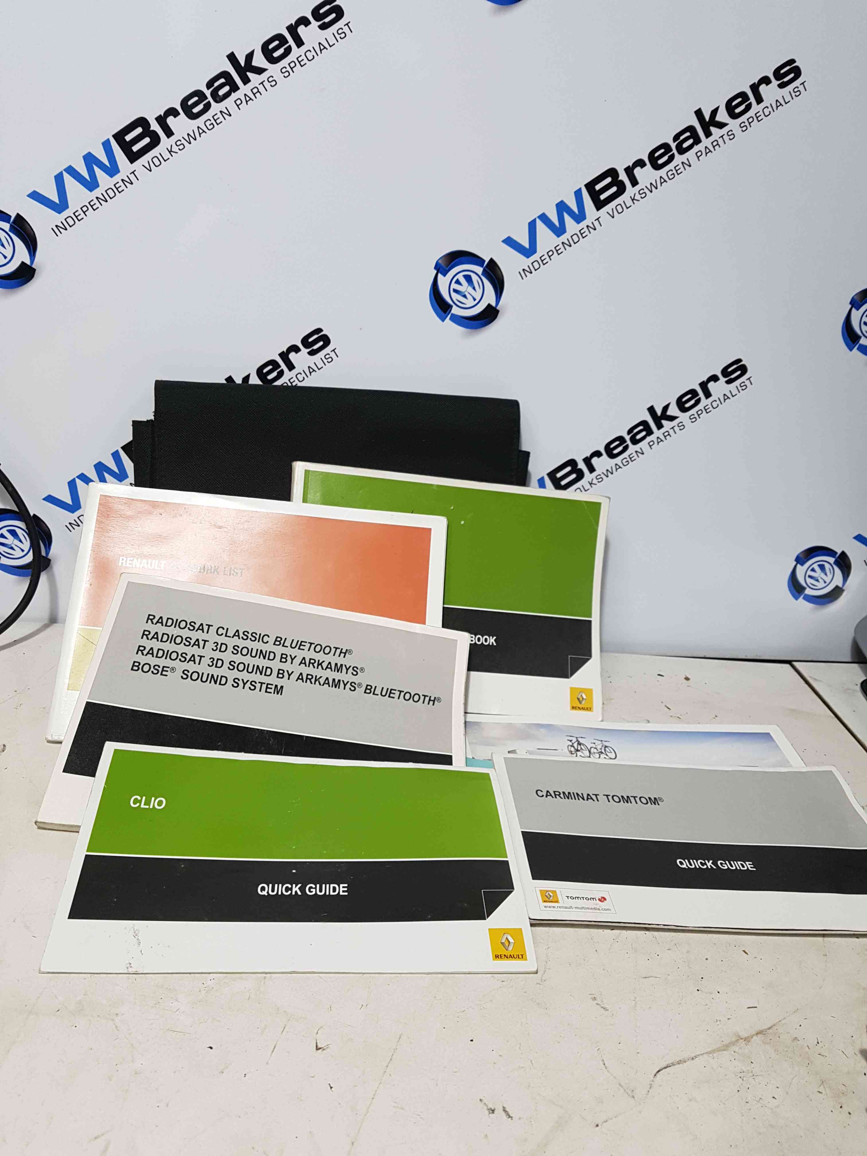 Thumb 8 Renault Clio MK3 2009-2012 Handbook Documents + Wallet