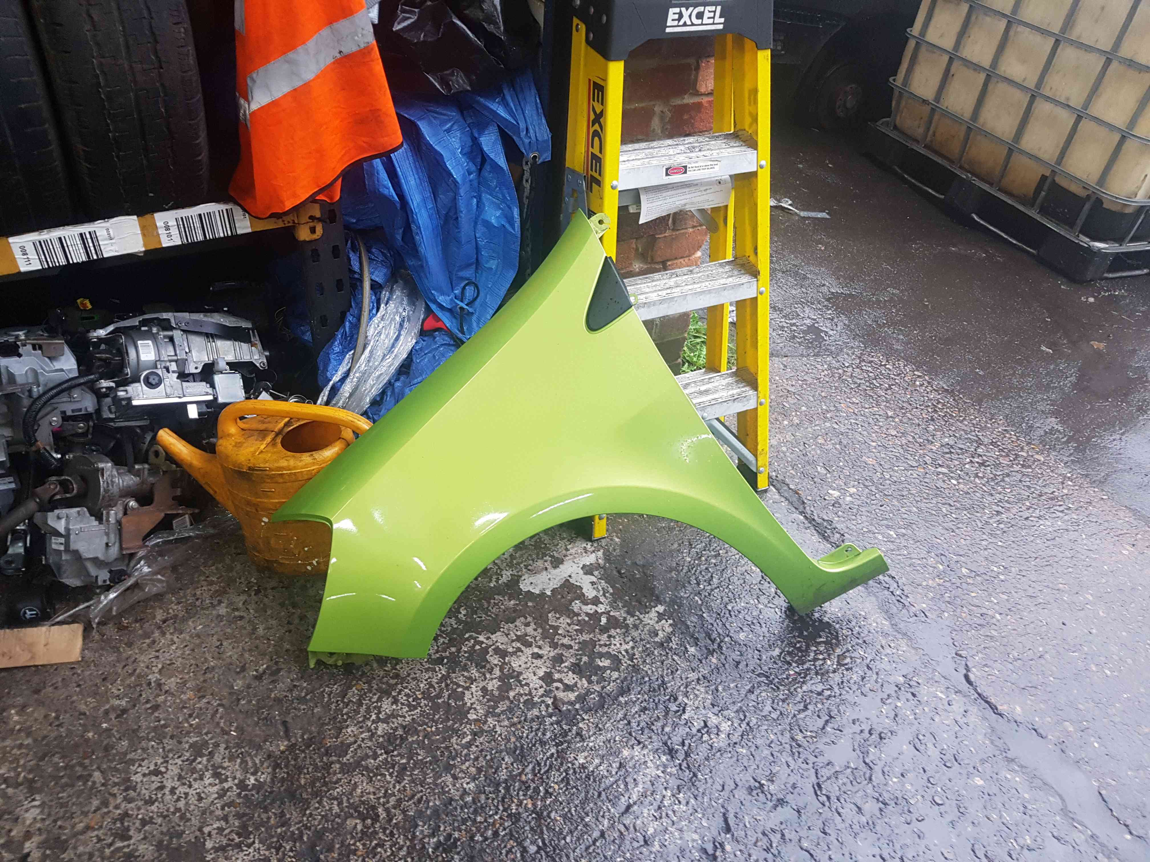 Renault Clio MK3 2009-2012 Passenger Ns Wing Green Tednq
