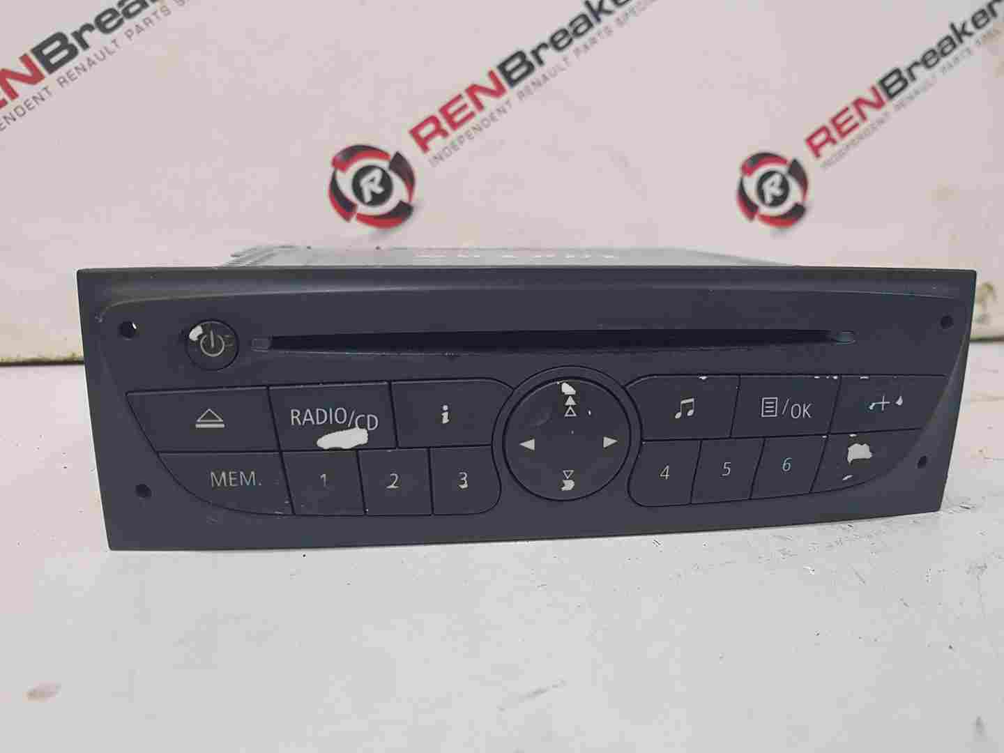 Thumb 6 Renault Clio MK3 2009-2012 Radio Cd Player SAT Nav 281150038R