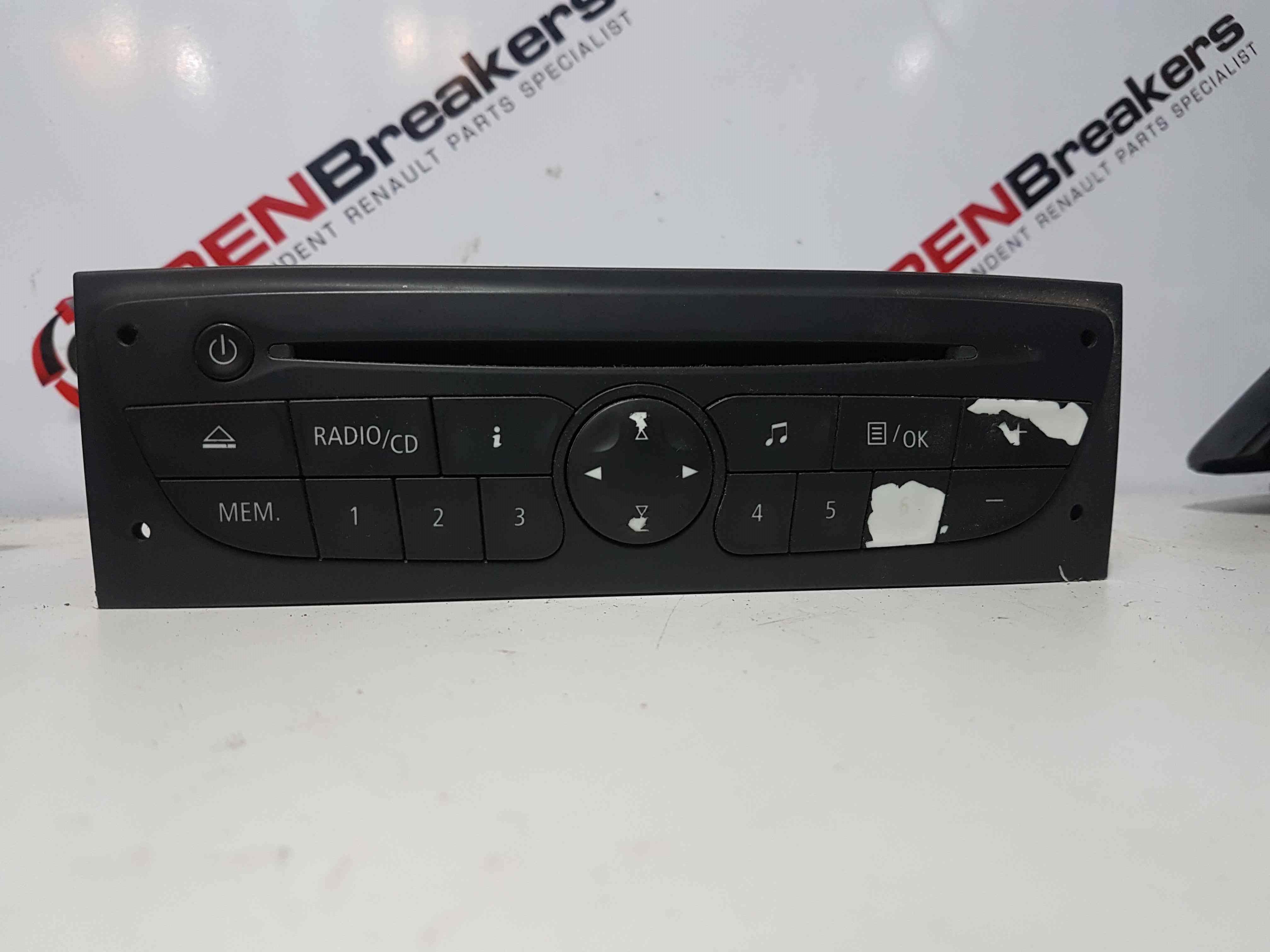 Thumb 10 Renault Clio MK3 2009-2012 Radio Stereo Cd Player + CODE 281150038R