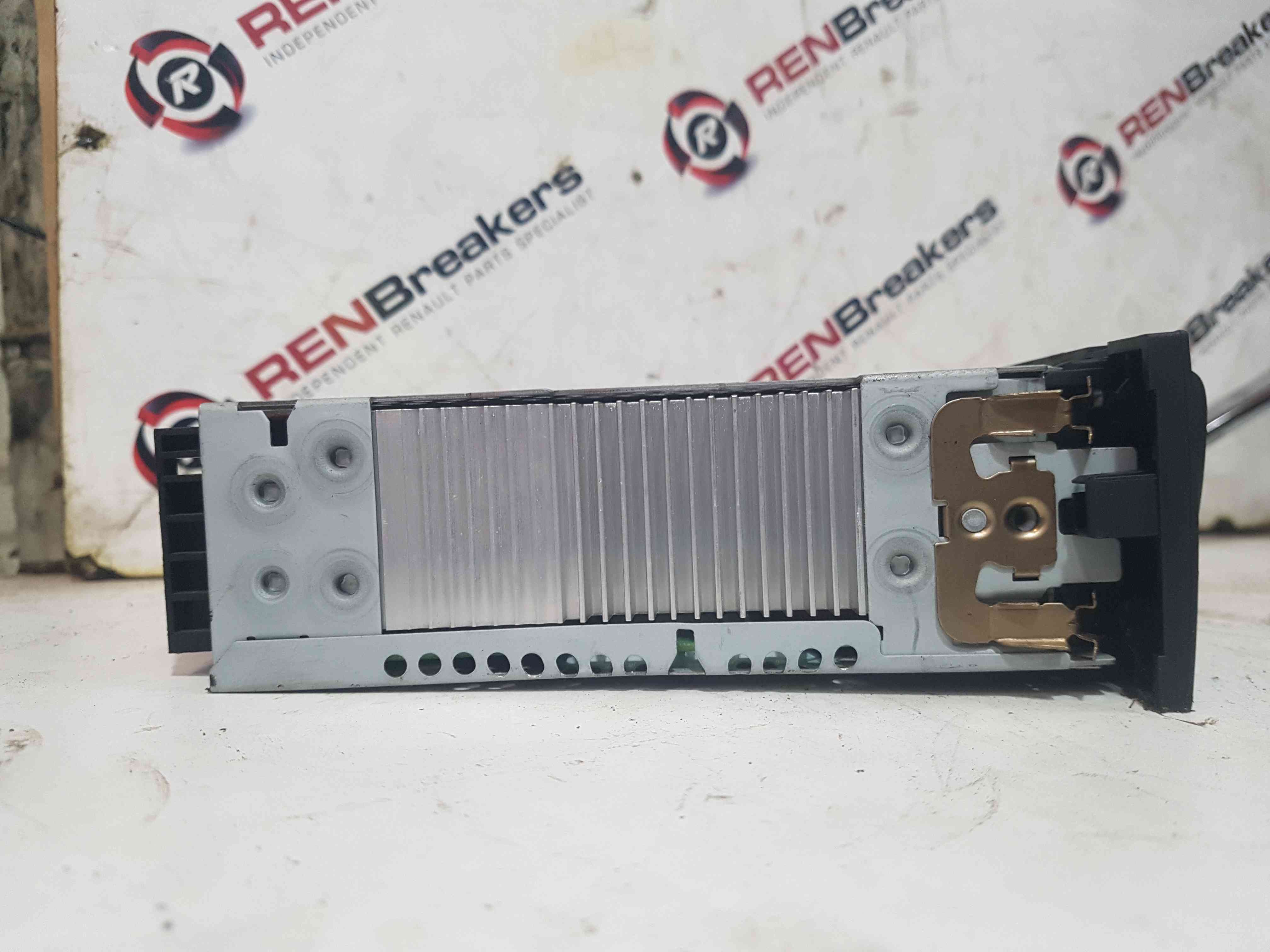 Thumb 5 Renault Clio MK3 2009-2012 Radio Stereo Cd Player 281150038R