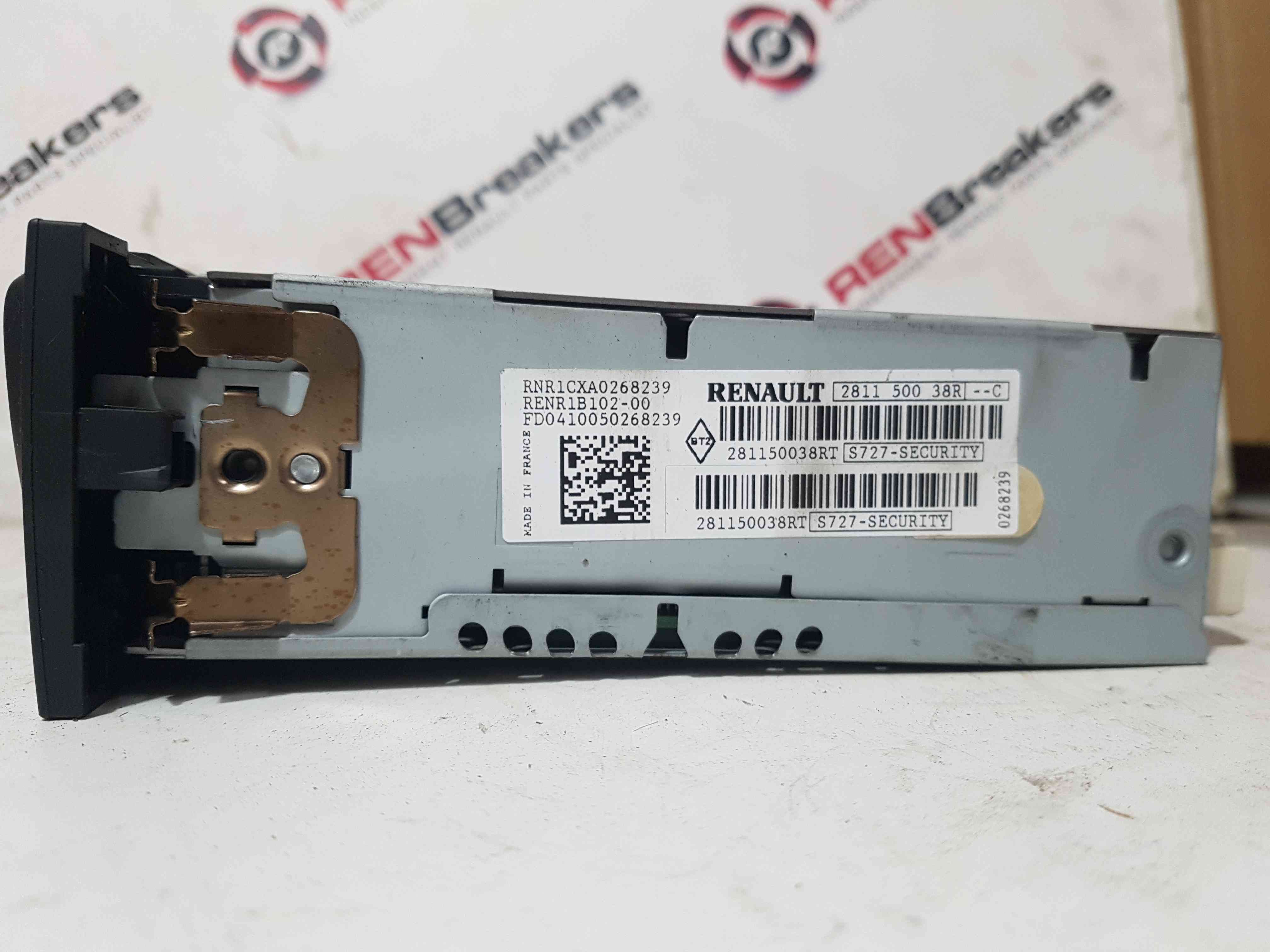 Thumb 3 Renault Clio MK3 2009-2012 Radio Stereo Cd Player 3/5 281150038R + CODE