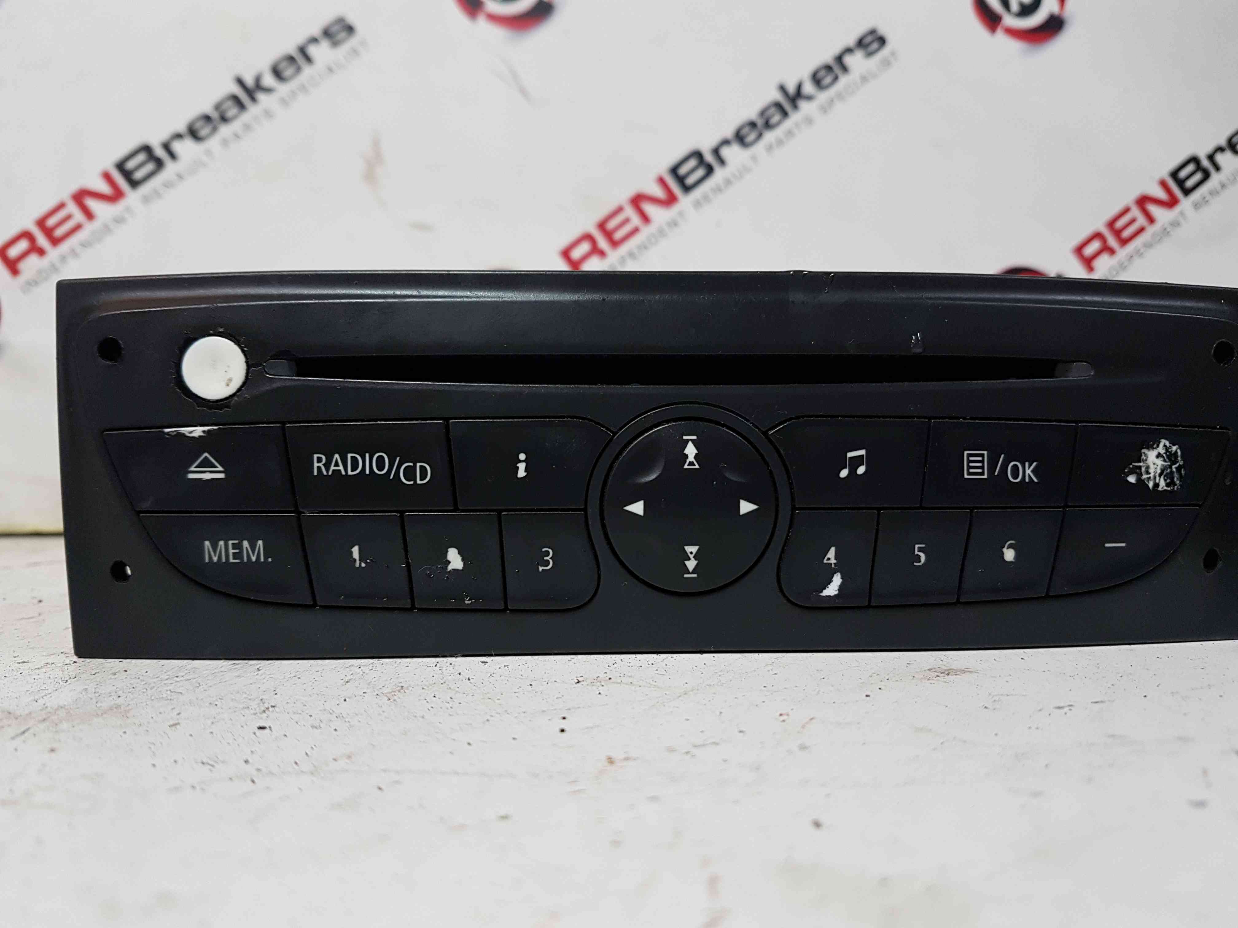 Thumb 2 Renault Clio MK3 2009-2012 Radio Stereo Cd Player 3/5 281150038R