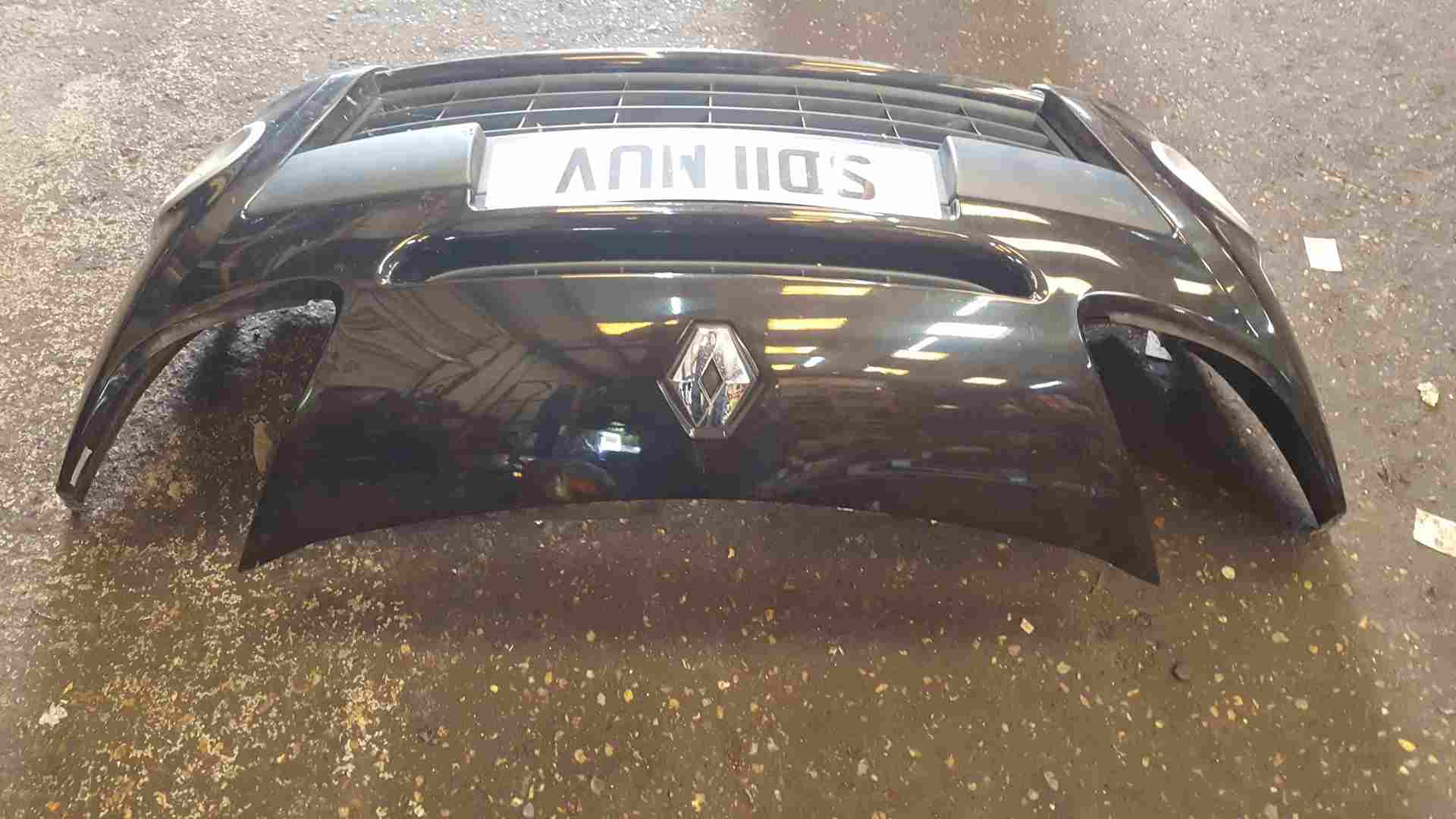 Thumb 5 Renault Clio MK3 2009-2012 Front Bumper Black 676 Facelift 09-12
