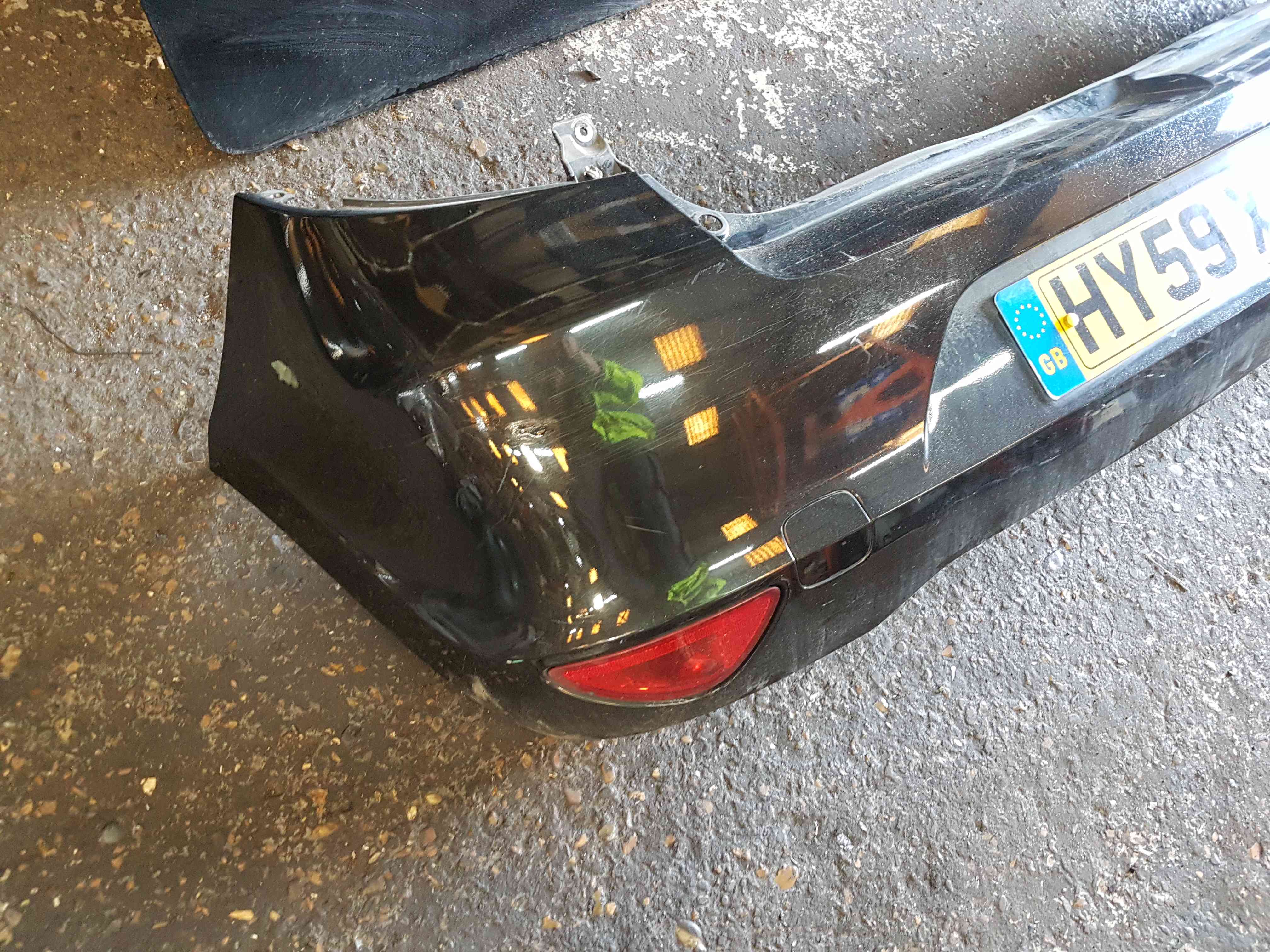 Thumb 2 Renault Clio MK3 2009-2012 Rear Bumper Black 676 Facelift
