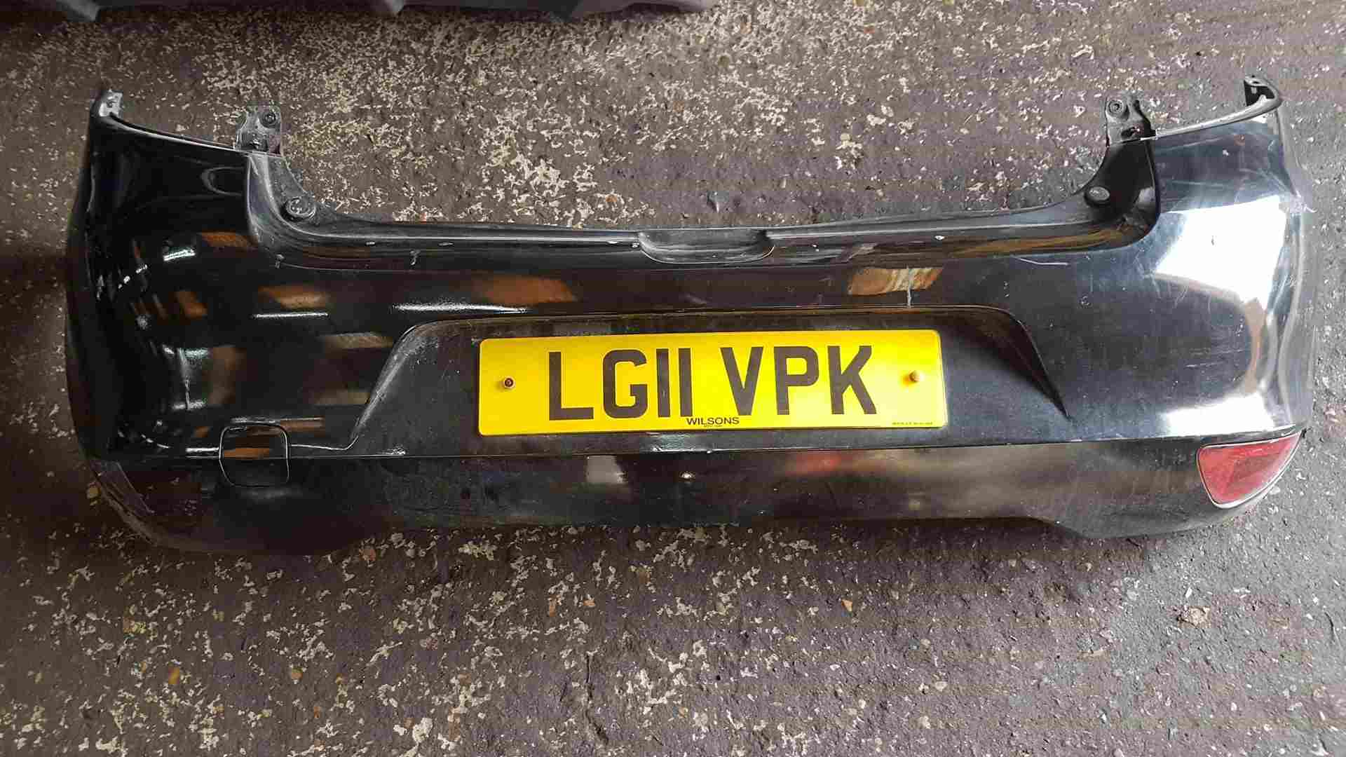 Thumb 6 Renault Clio MK3 2009-2012 Rear Bumper Black 676 Facelift Marks