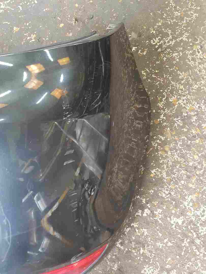 Thumb 5 Renault Clio MK3 2009-2012 Rear Bumper Black 676 Facelift Scuffed