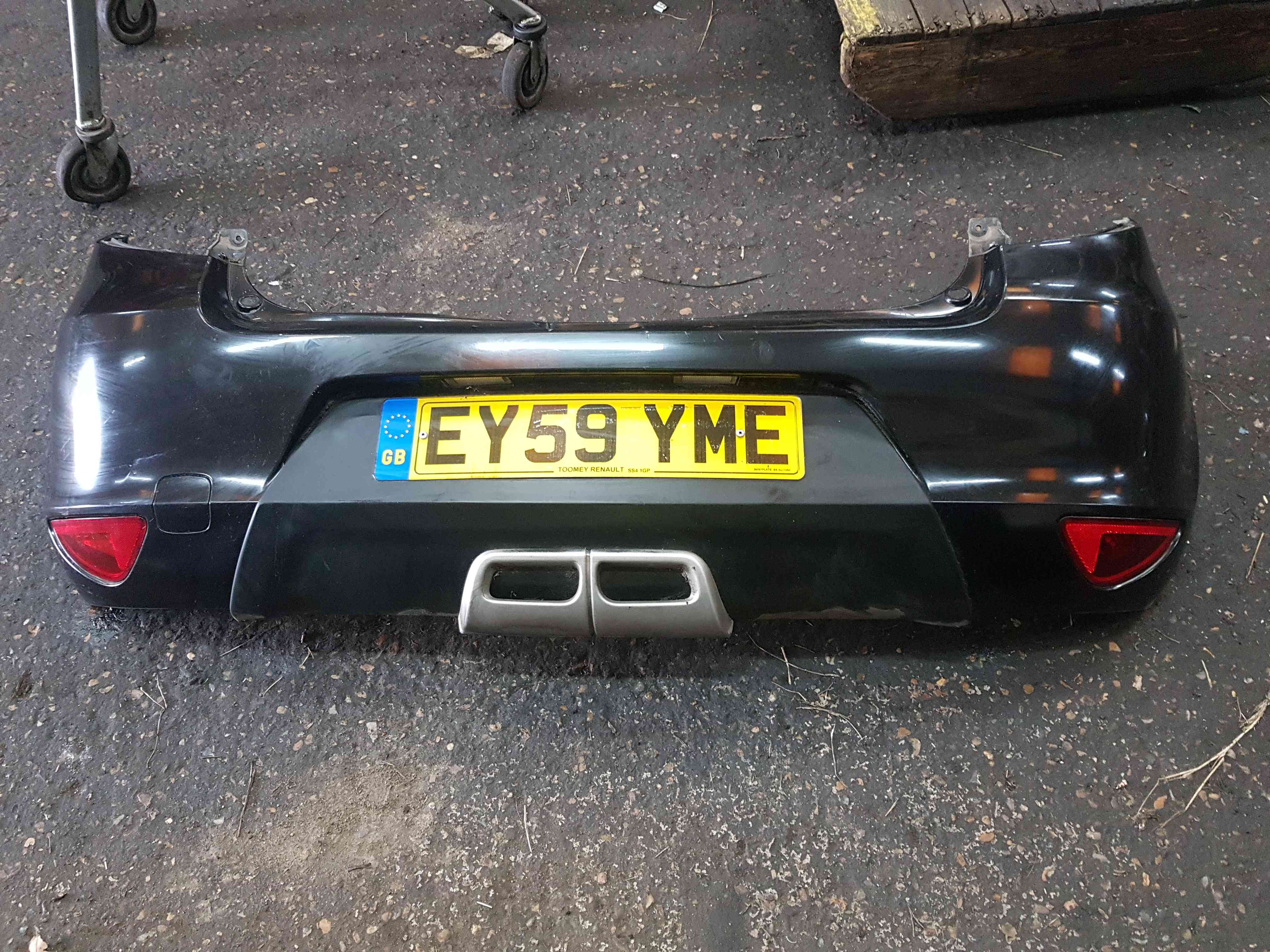 Thumb 9 Renault Clio MK3 2009-2012 Rear Bumper Black 676 World Series