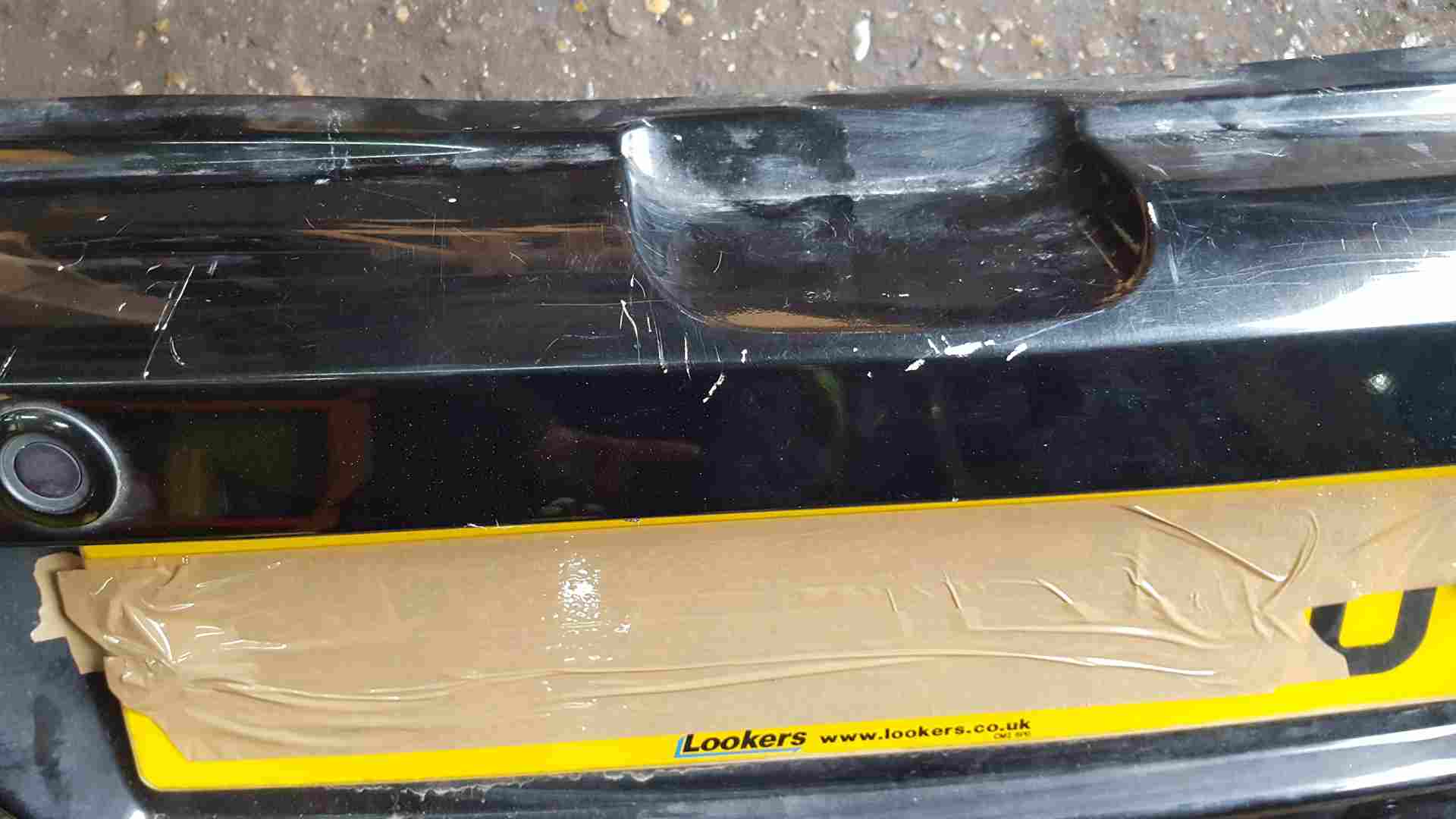 Thumb 3 Renault Clio MK3 2009-2012 Rear Bumper Black Sensor Nv760