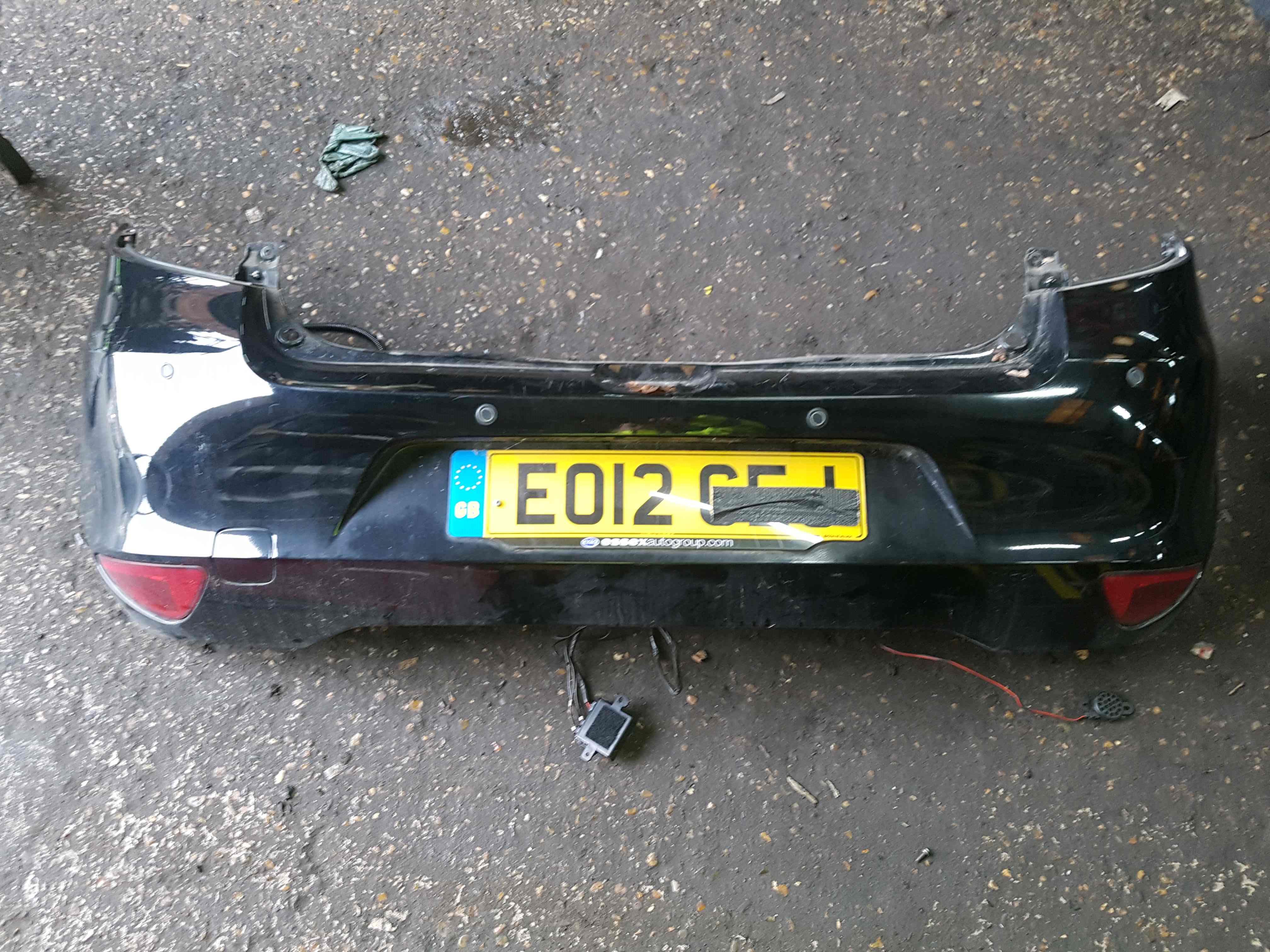 Thumb 3 Renault Clio MK3 2009-2012 Rear Bumper Black Tegne Facelift With sensors