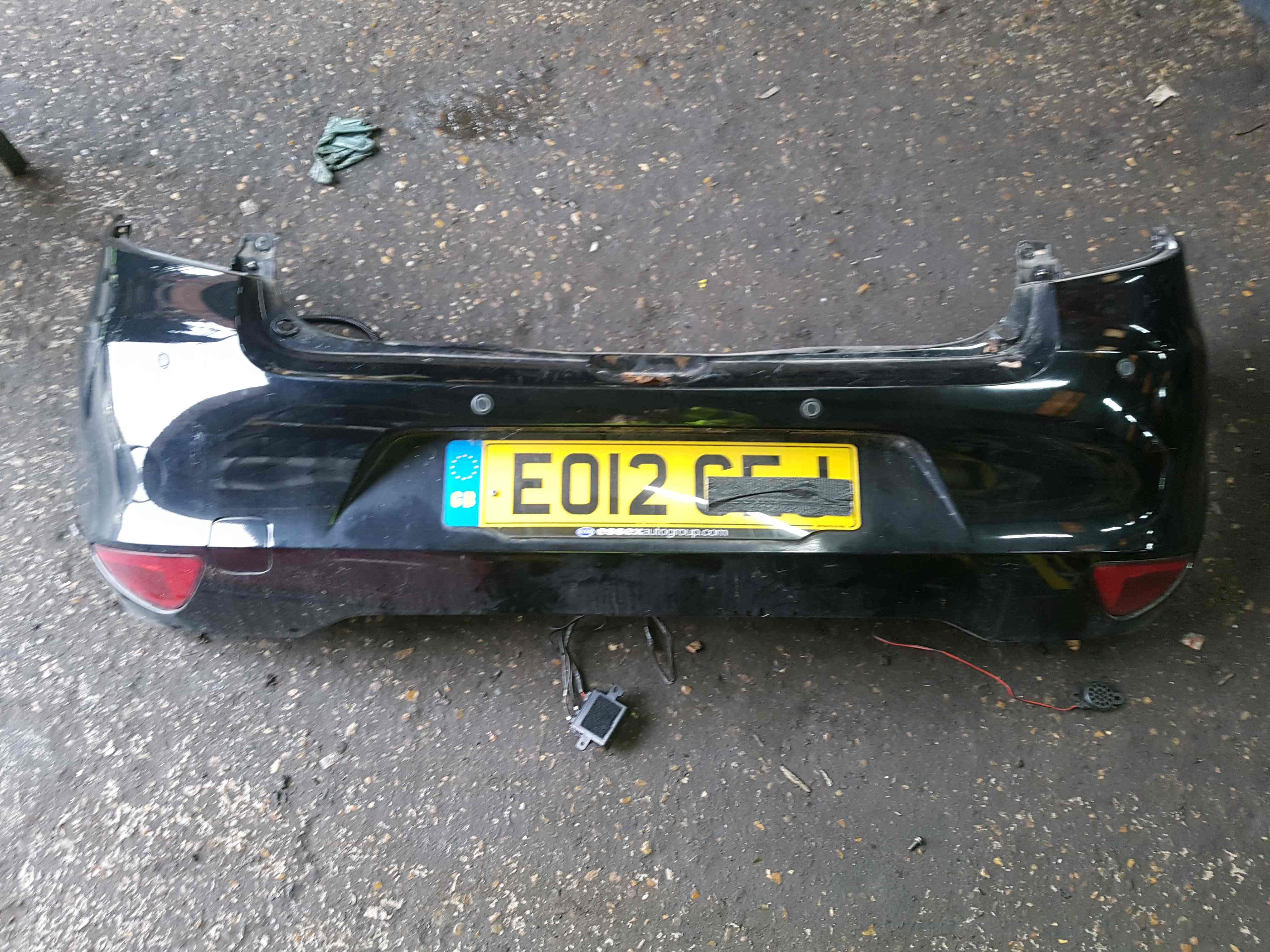 Thumb 2 Renault Clio MK3 2009-2012 Rear Bumper Black Tegne Facelift With sensors