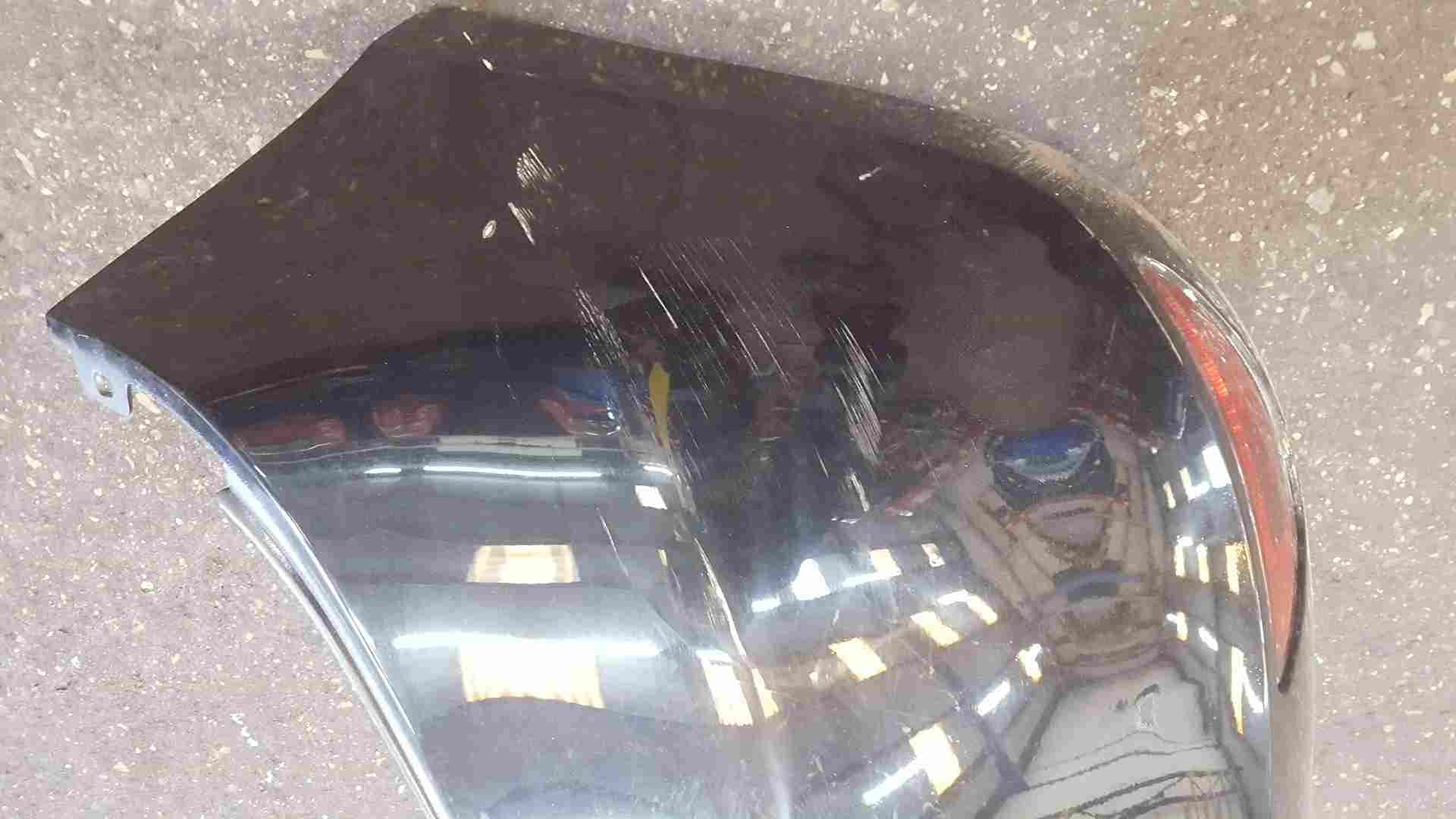 Thumb 4 Renault Clio MK3 2009-2012 Rear Bumper Black Tegne Facelift Cracked