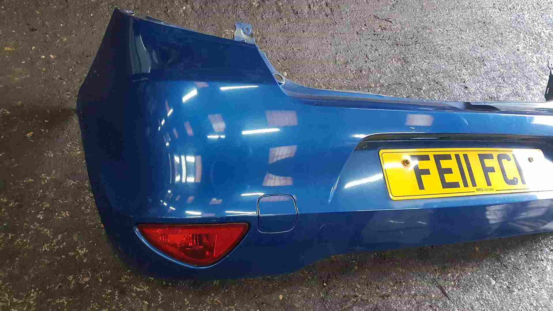 Thumb 3 Renault Clio MK3 2009-2012 Rear Bumper Blue Terna some marks