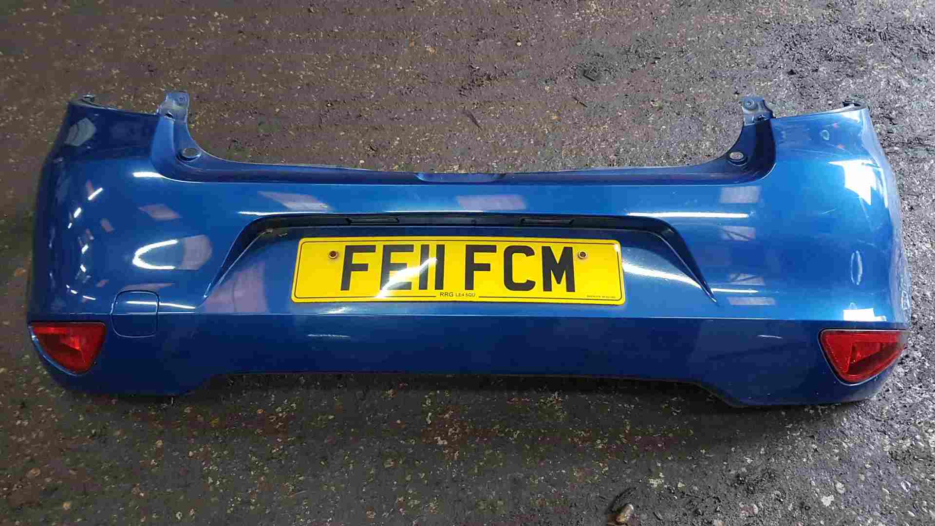 Thumb 7 Renault Clio MK3 2009-2012 Rear Bumper Blue Terna some marks