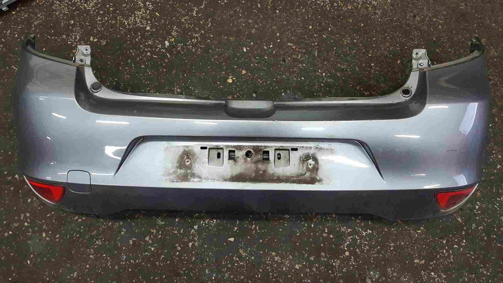 Renault Clio MK3 2009-2012 Rear Bumper Grey Tekng Facelift light damage