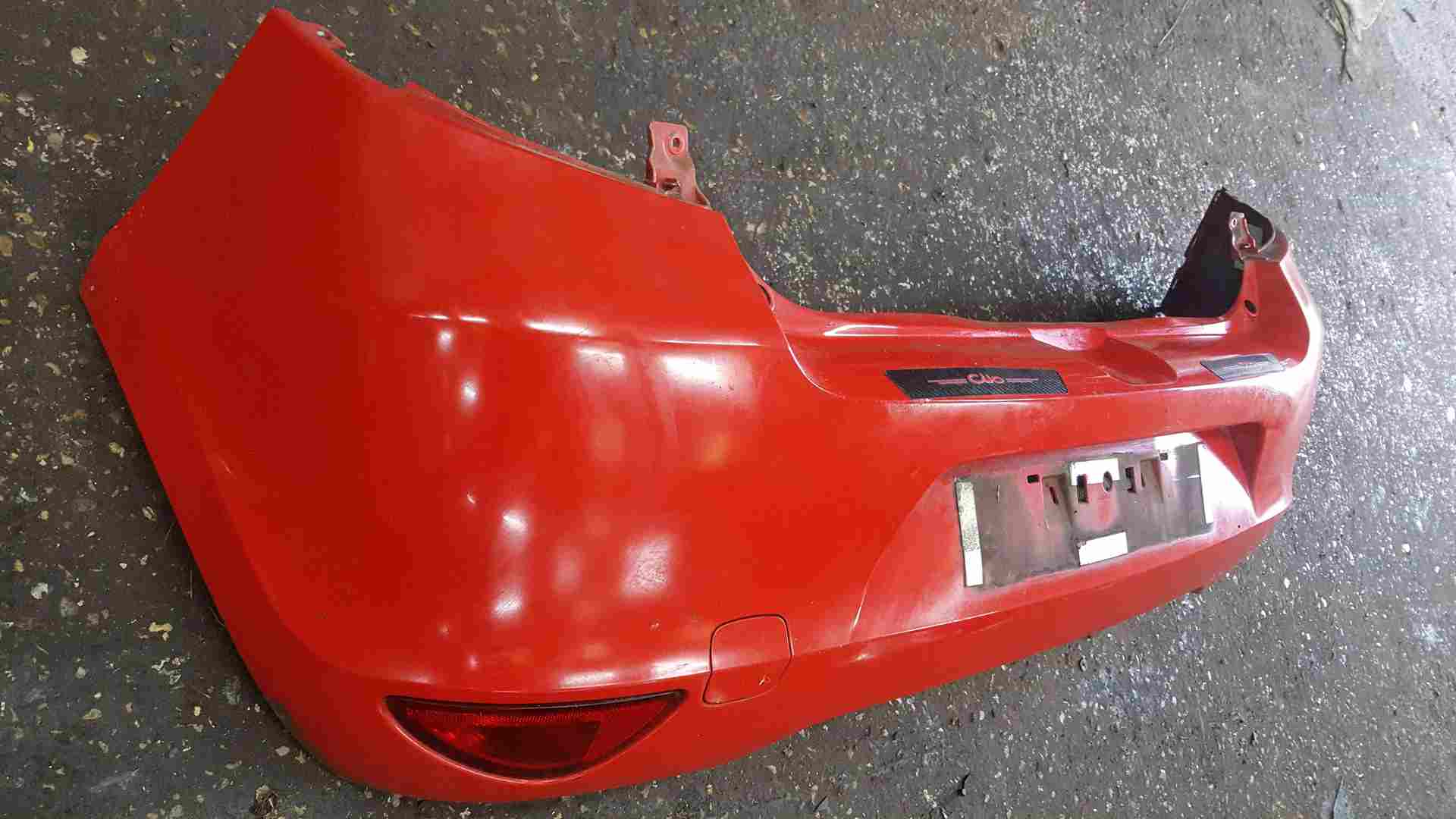 Thumb 3 Renault Clio MK3 2009-2012 Rear Bumper RED Ov727 Facelift 727
