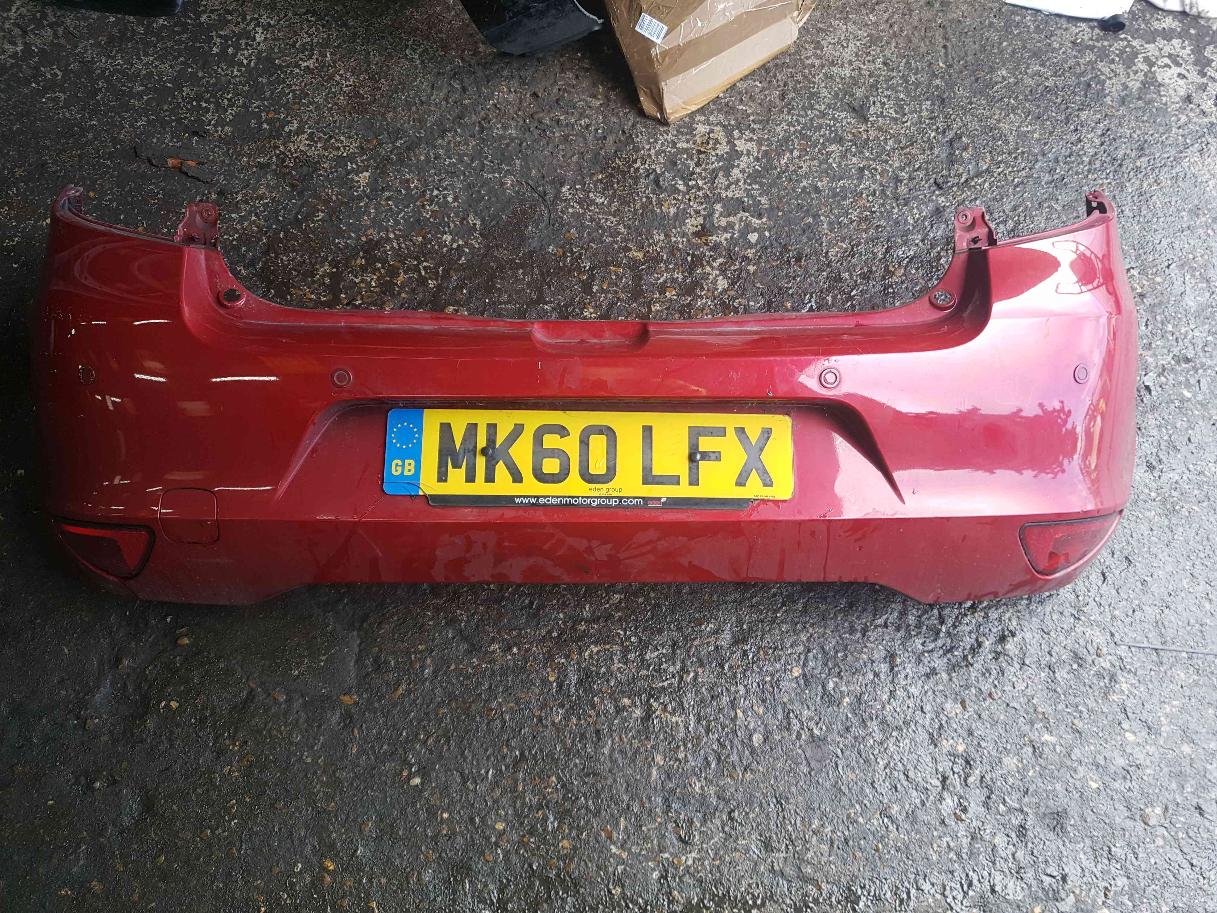 Thumb 2 Renault Clio MK3 2009-2012 Rear Bumper RED Tennj Facelift + Reversing Sensors