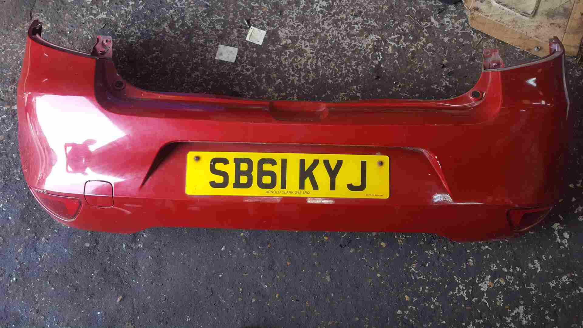 Thumb 2 Renault Clio MK3 2009-2012 Rear Bumper RED Tennj Facelift
