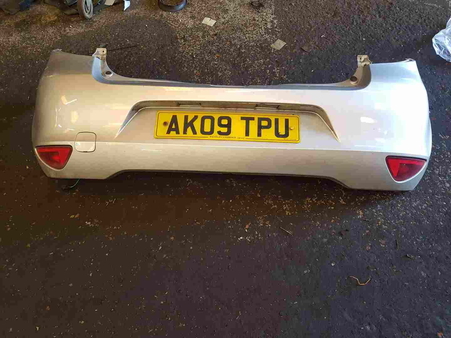 Thumb 8 Renault Clio MK3 2009-2012 Rear Bumper Silver Ted69 