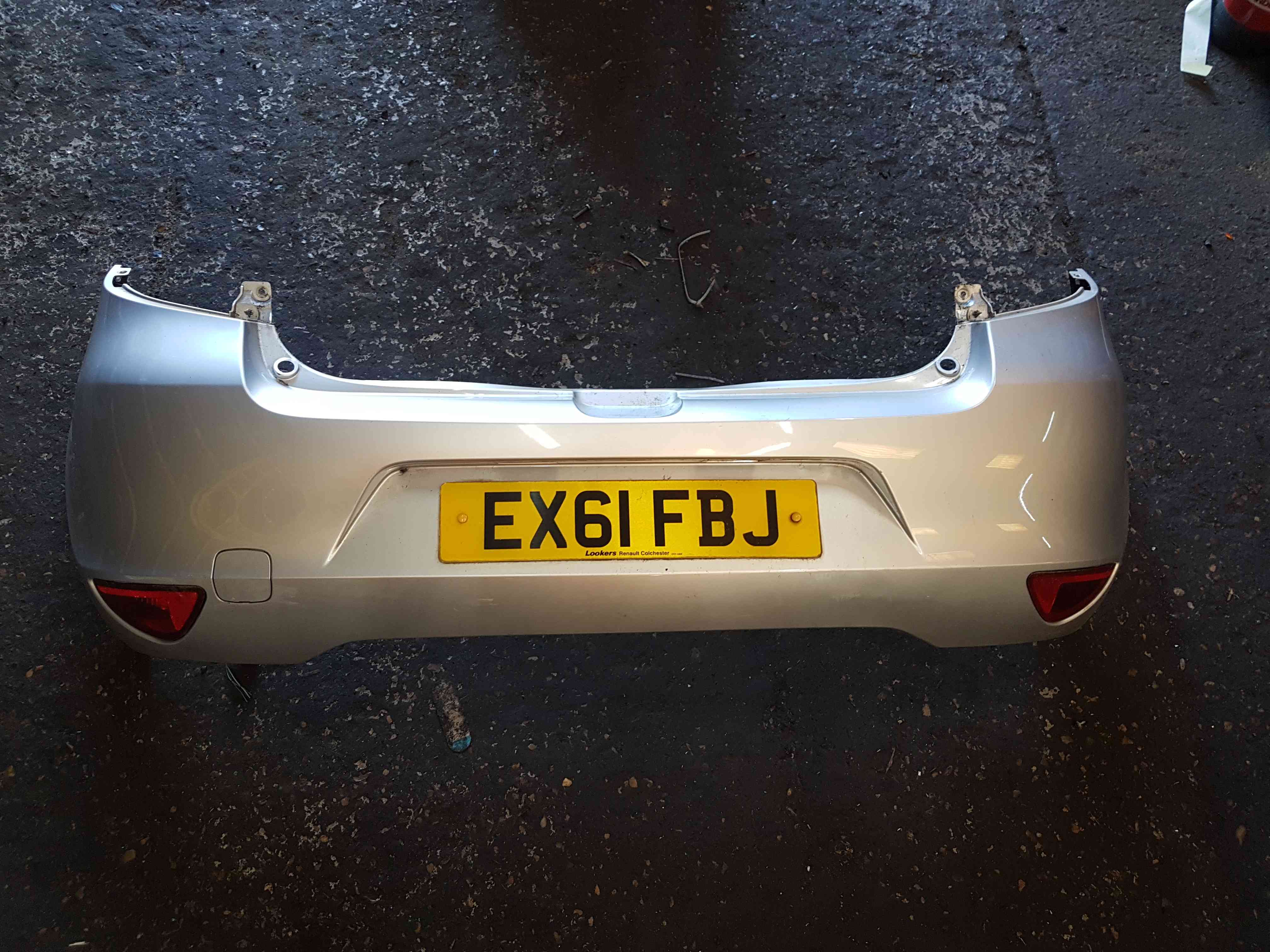 Thumb 3 Renault Clio MK3 2009-2012 Rear Bumper Silver Ted69 195