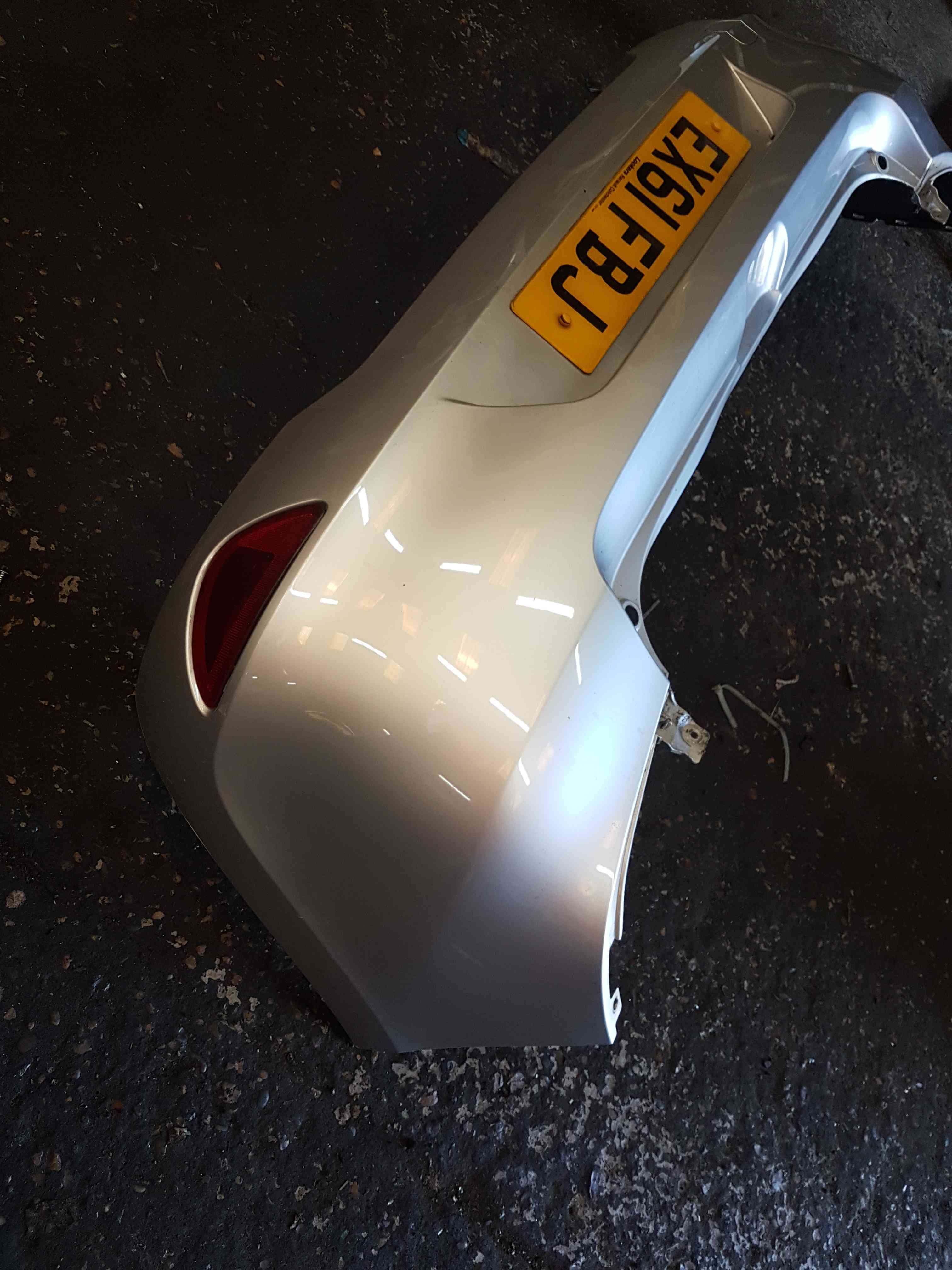 Thumb 8 Renault Clio MK3 2009-2012 Rear Bumper Silver Ted69 195