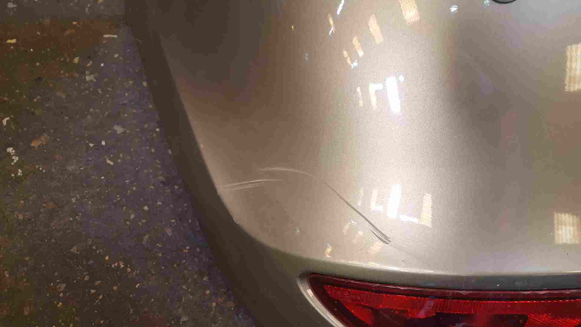 Thumb 3 Renault Clio MK3 2009-2012 Rear Bumper Silver Tehnk Beige Cender Reverse Sensors